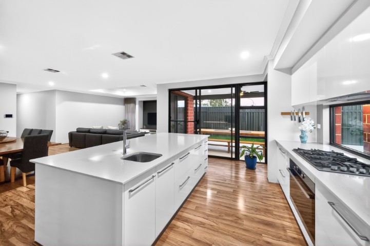 1 RAPHOE LOOP, Bullsbrook WA 6084 - Image 9