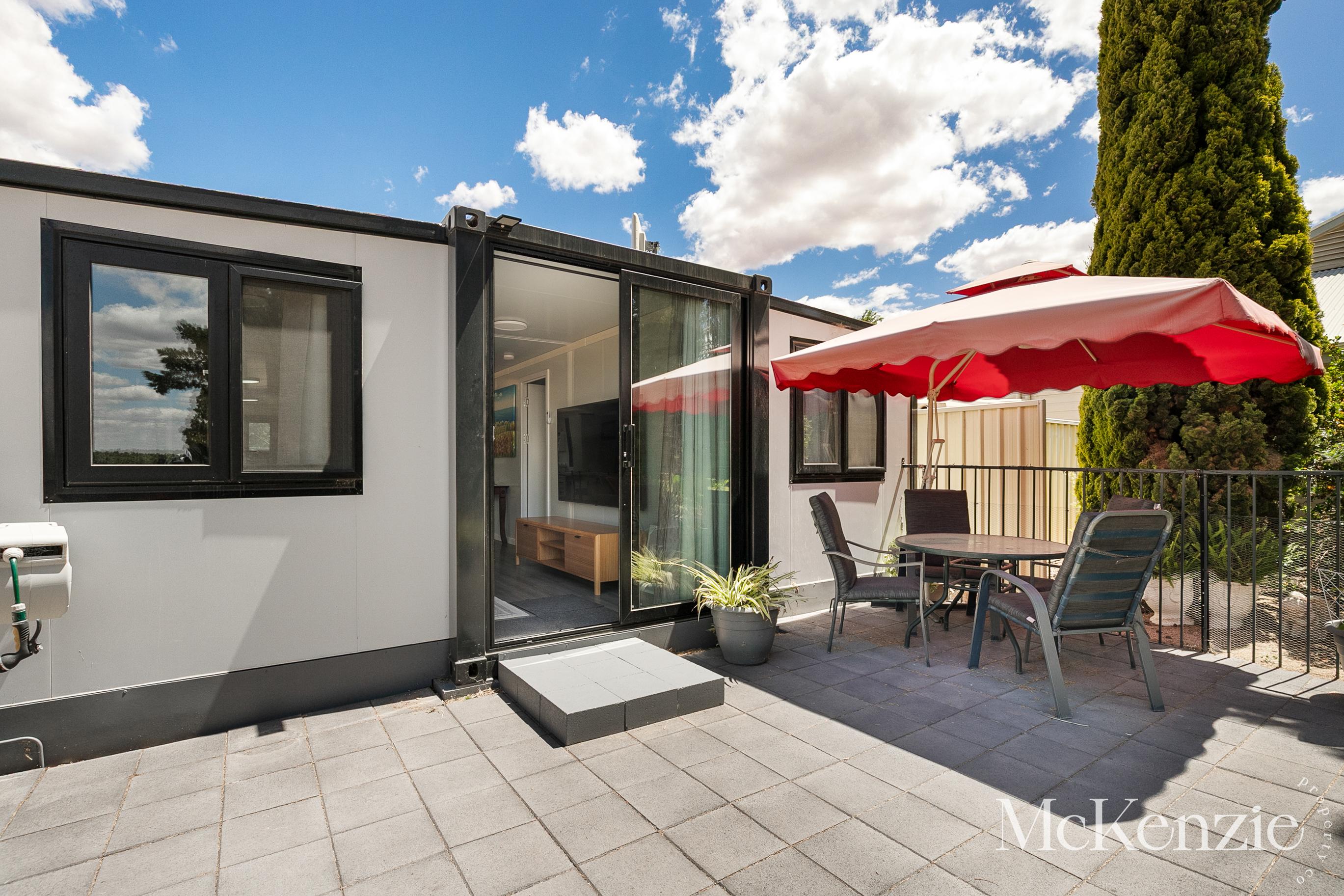 6-bedroom house at 23 Falcon Street, Renmark North, SA 5341, Renmark Paringa, South Australia