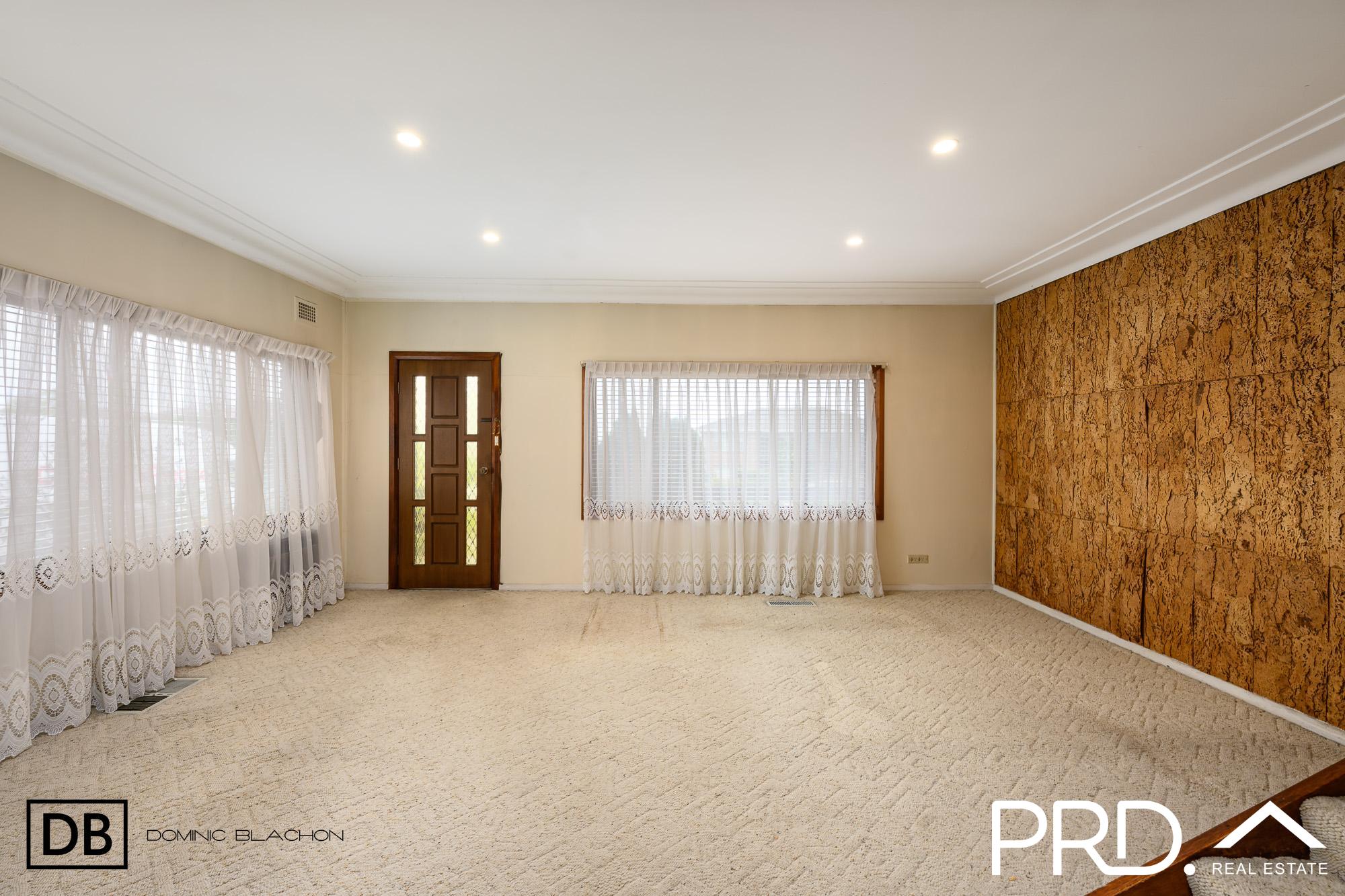 12 Bellevue Avenue, Georges Hall, NSW 2198 - Image 4