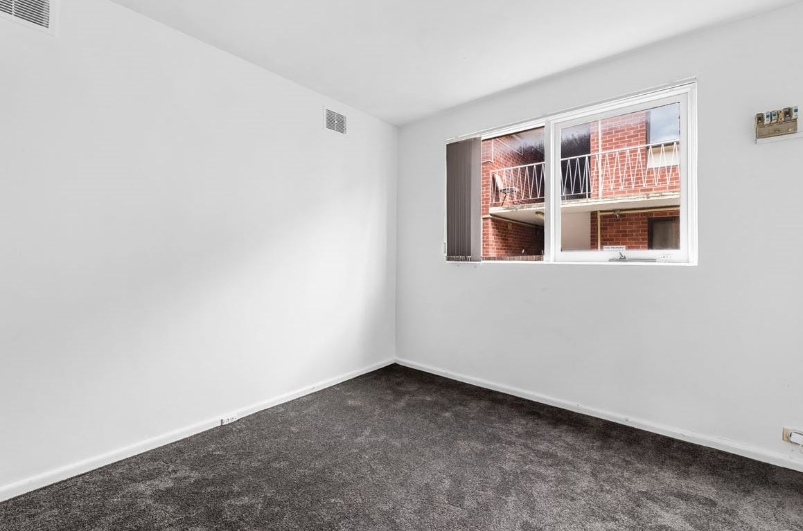 3 72 KING WILLIAM STREET, RESERVOIR VIC 3073 - Image 5