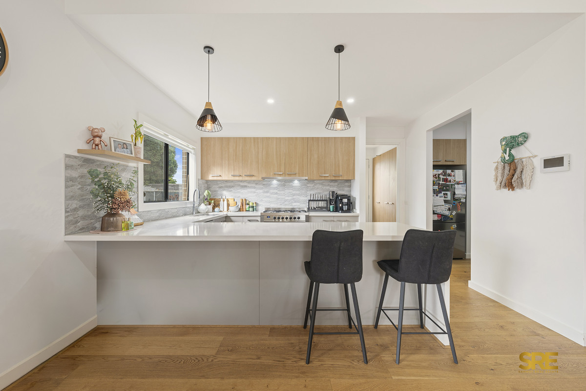 69 JAMES COOK DRIVE, Melton West VIC 3337 - Image 5