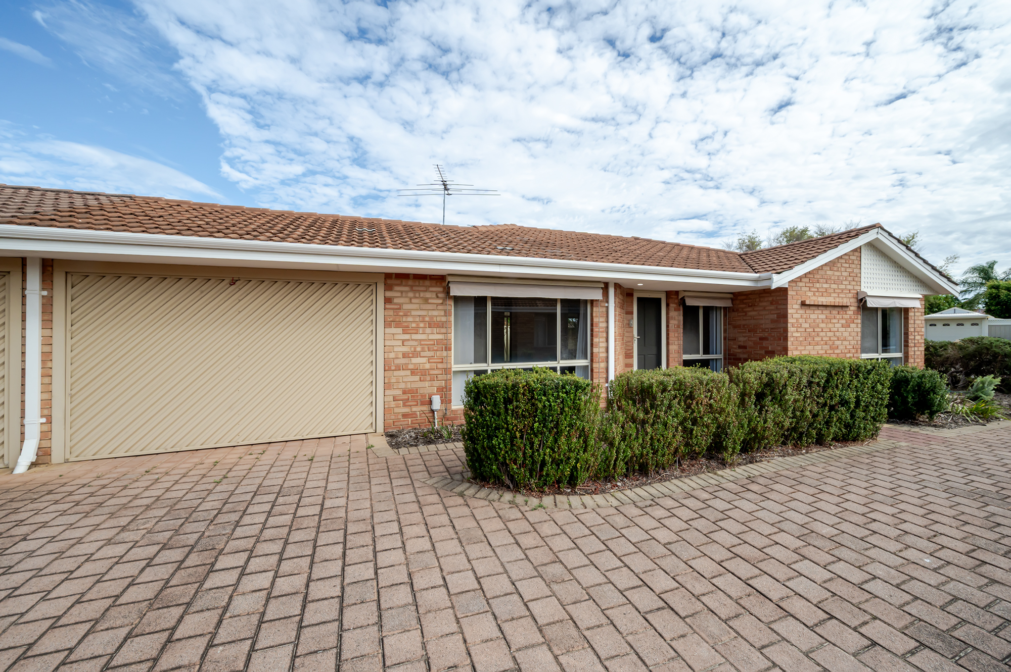 3-bedroom unit at 5/6 Luton Close, Ballajura, WA 6066, Swan, Western Australia