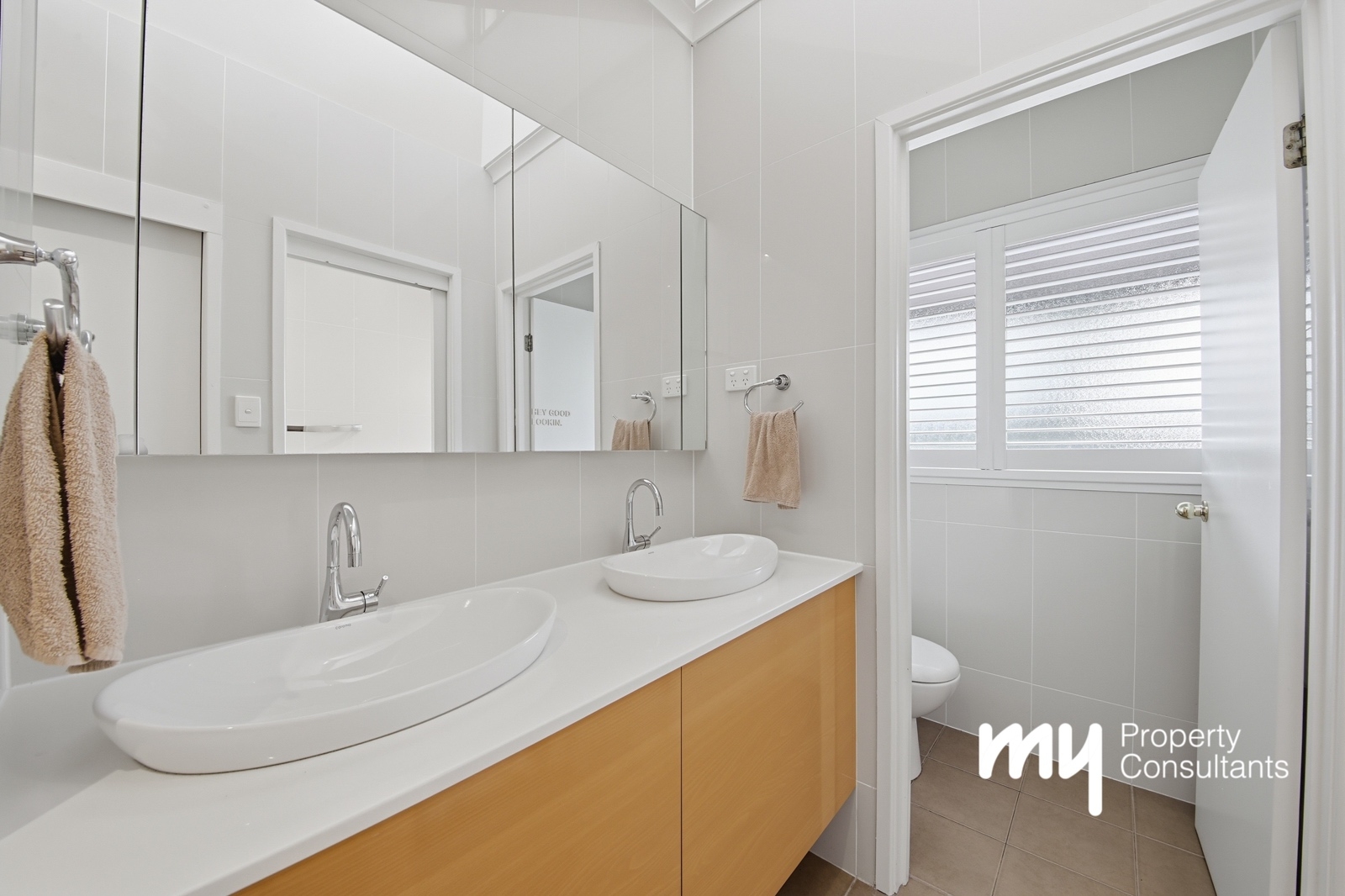 6-bedroom house at 162-164 The Old Oaks Road, Grasmere, Nsw, 2570, Camden, New South Wales