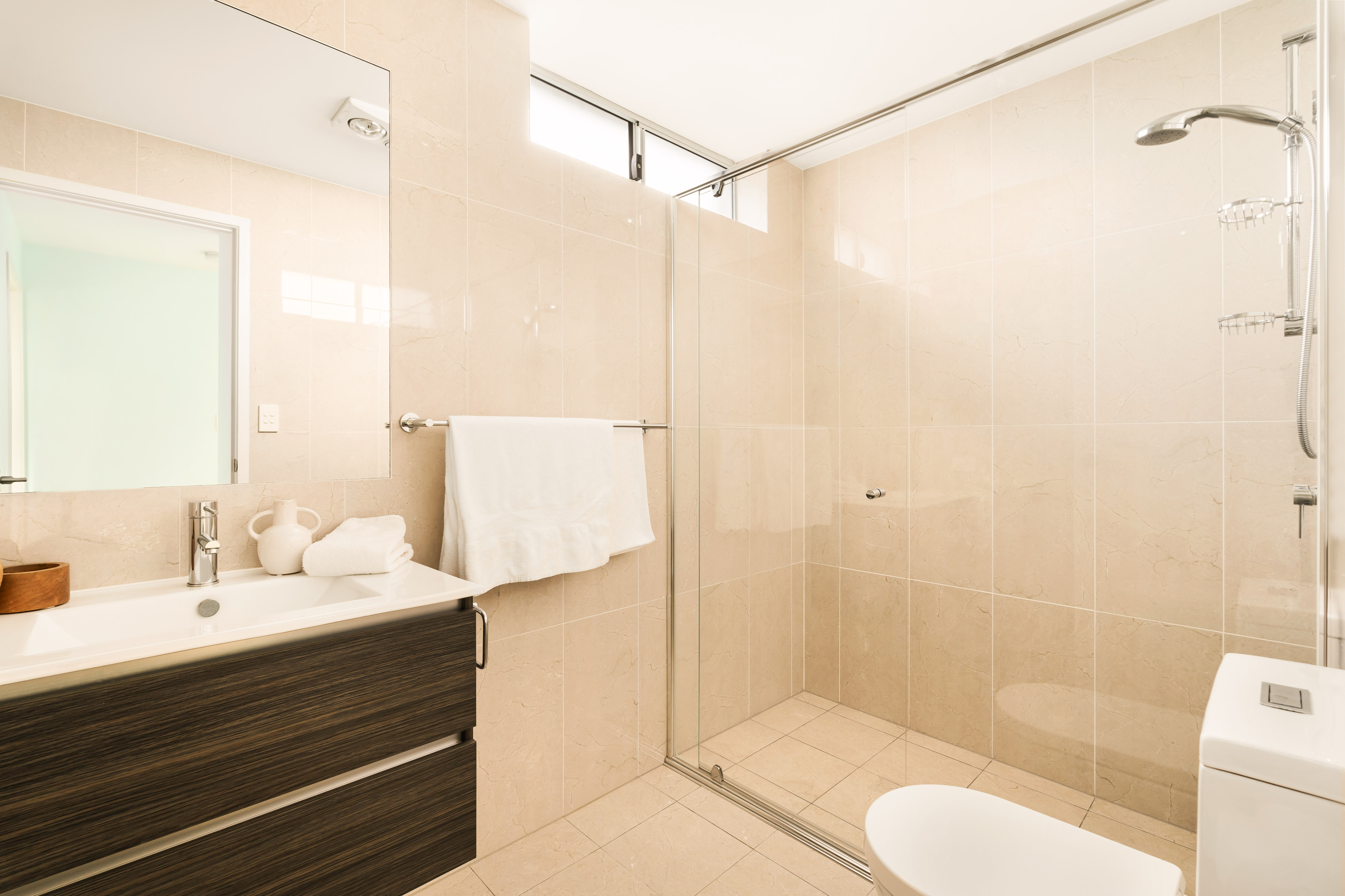 3-bedroom unit at 6/30 Second Avenue, Sandgate, Qld, 4017, Brisbane, Queensland