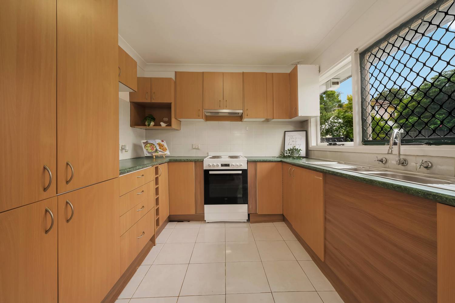 3-bedroom house at 4 ROGERS PLACE, Campbelltown NSW 2560, , New South Wales