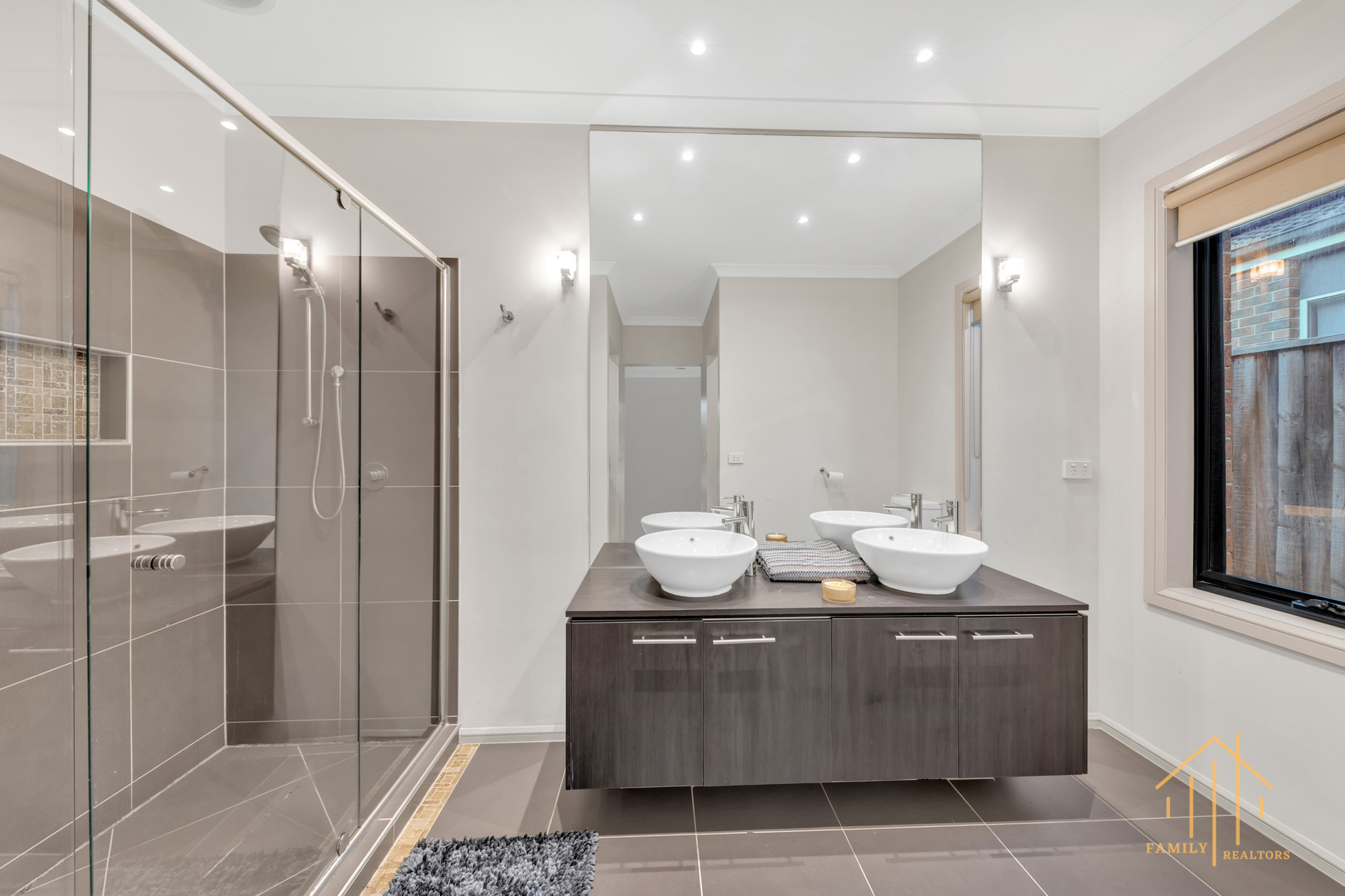 5-bedroom house at 21 Flash Dan Drive, Cranbourne East, VIC 3977, Casey, Victoria