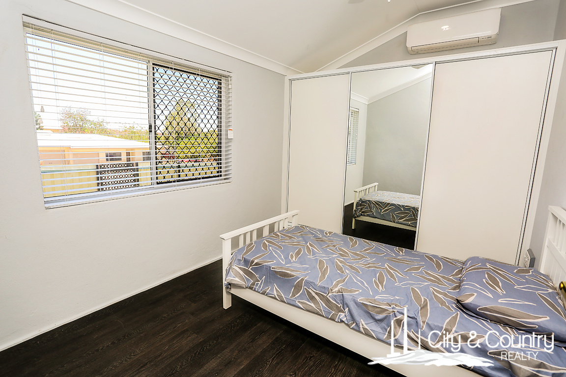 12 Nineteenth Avenue, Mount Isa, Qld, 4825 - Image 9