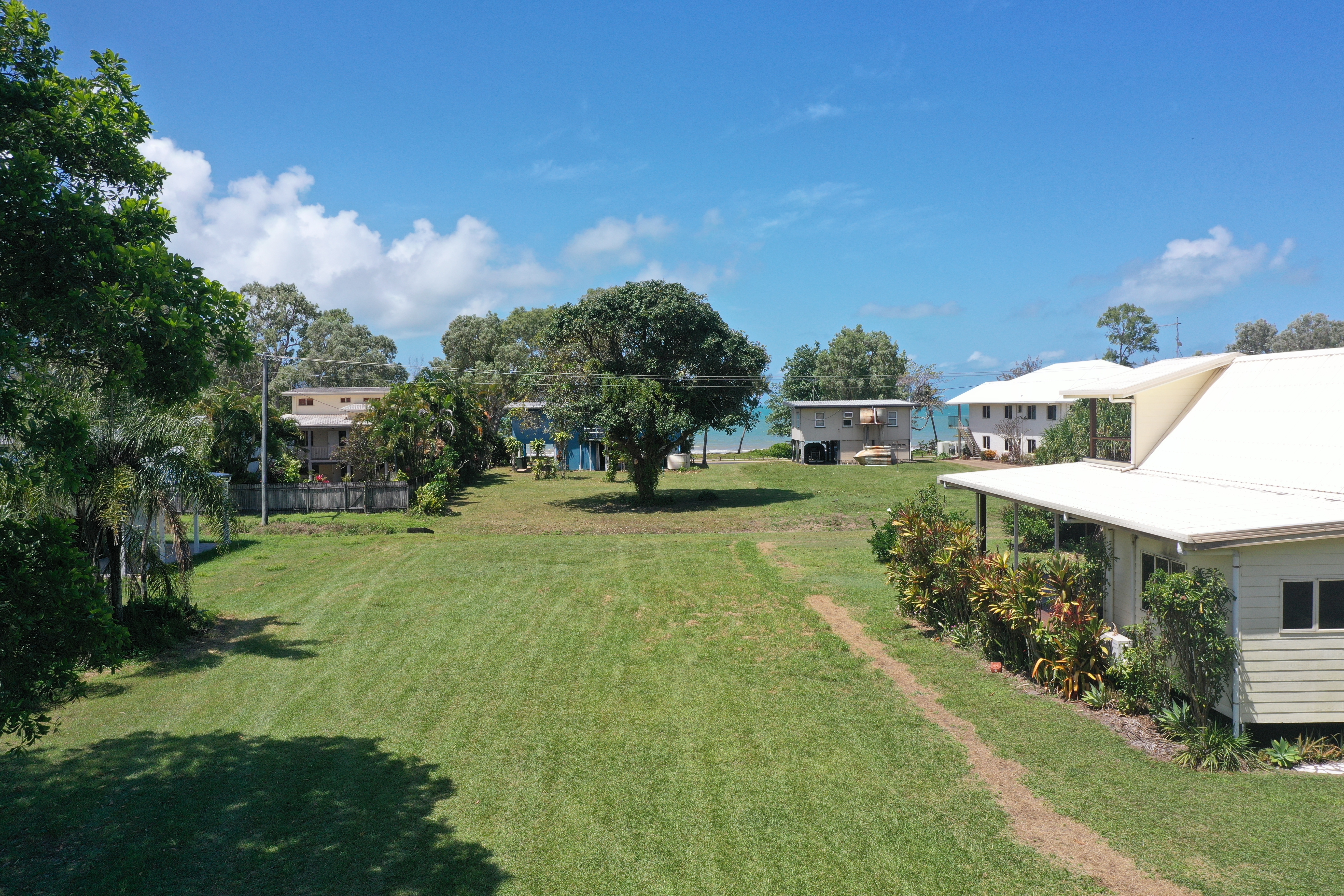64 Seafarer St, South Mission Beach, Qld, 4852 - Image 2