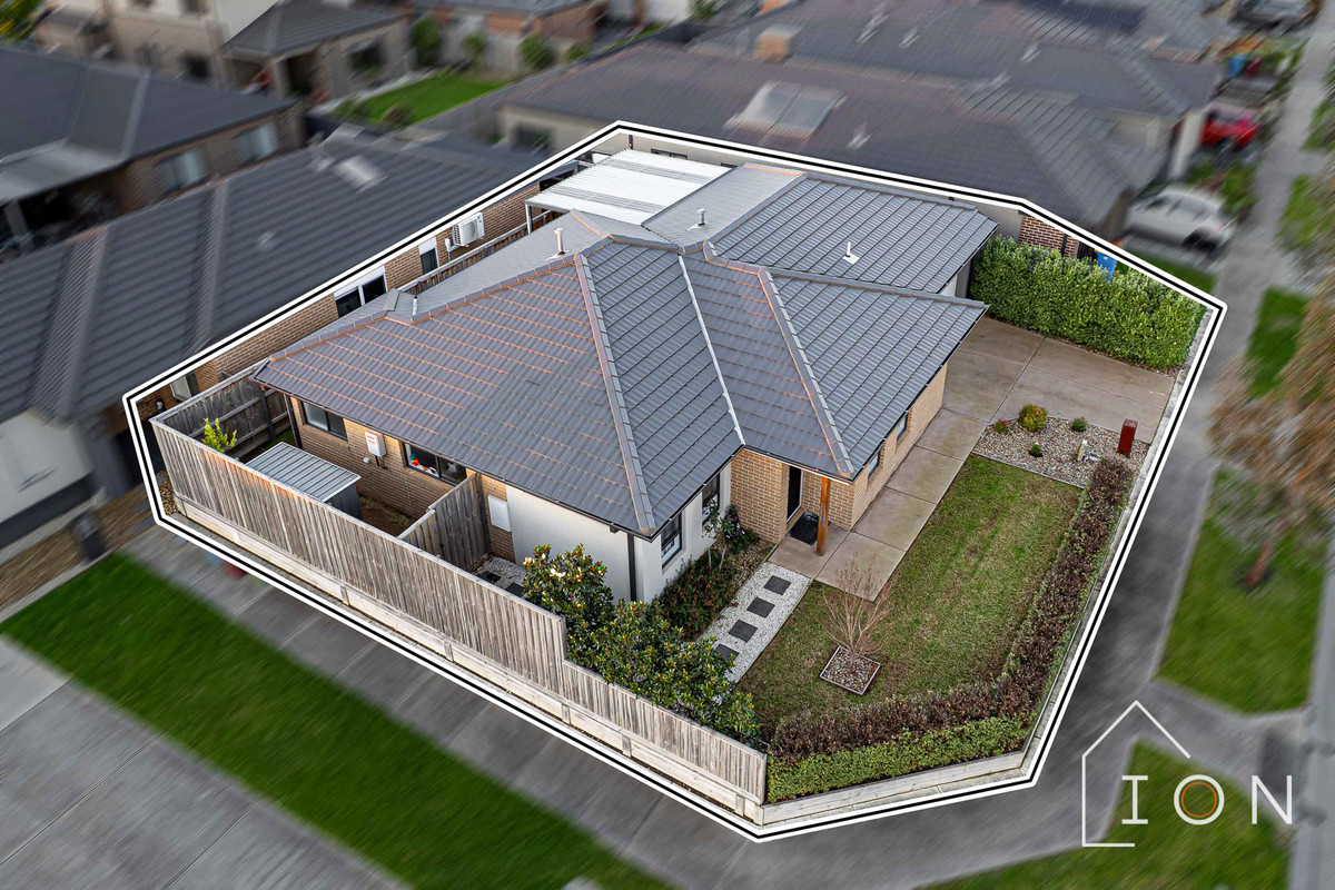 3-bedroom house at 20 Mare Close, Cranbourne East, VIC 3977, Casey, Victoria