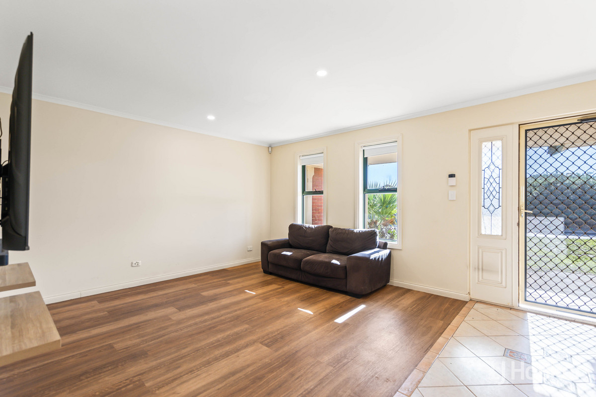5 Pinewood Avenue, Blakeview, SA 5114 - Image 7