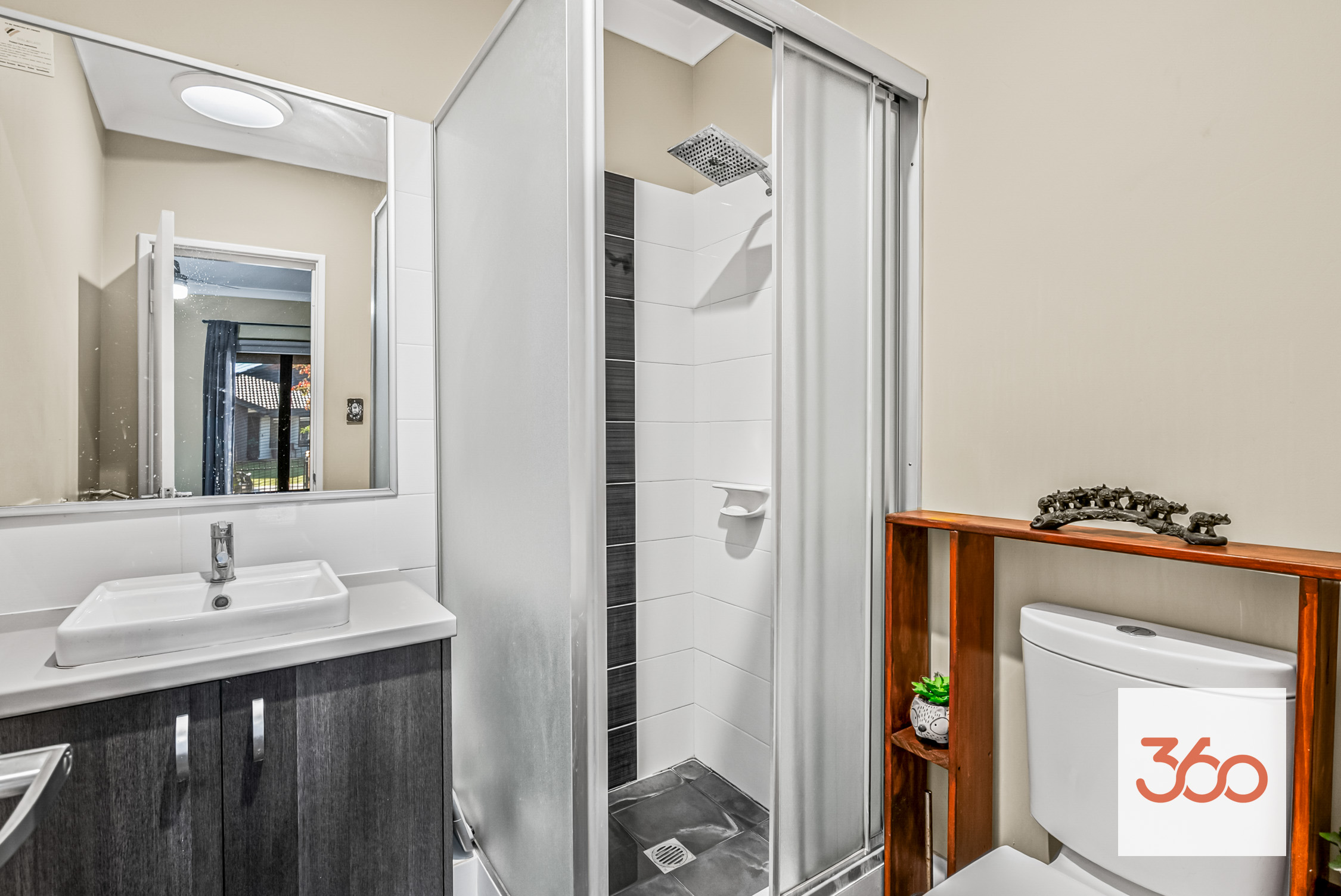 17 MINIKIN DRIVE, Aveley WA 6069 - Image 8