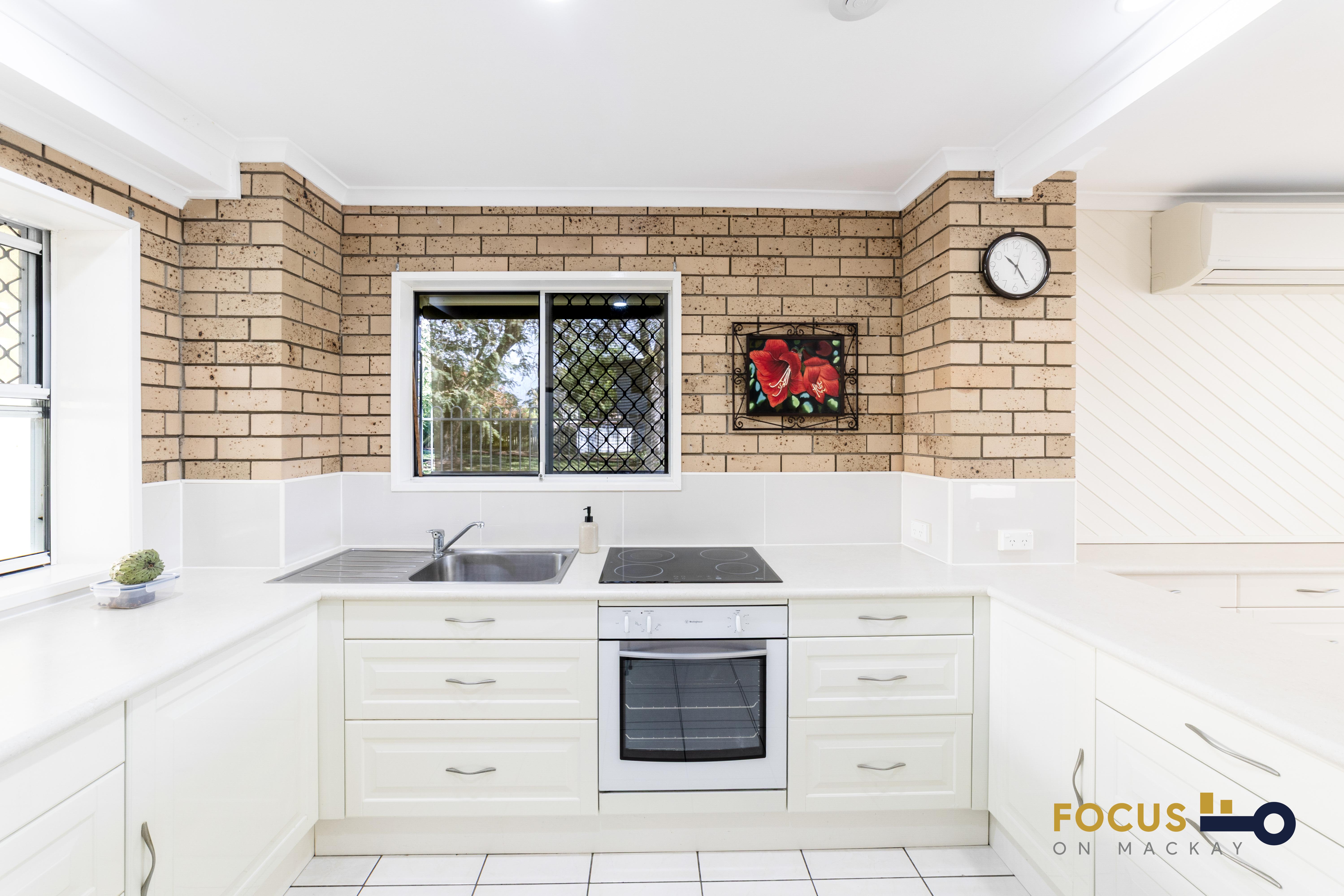 16 Graham Court, Mount Pleasant, QLD 4740 - Image 9