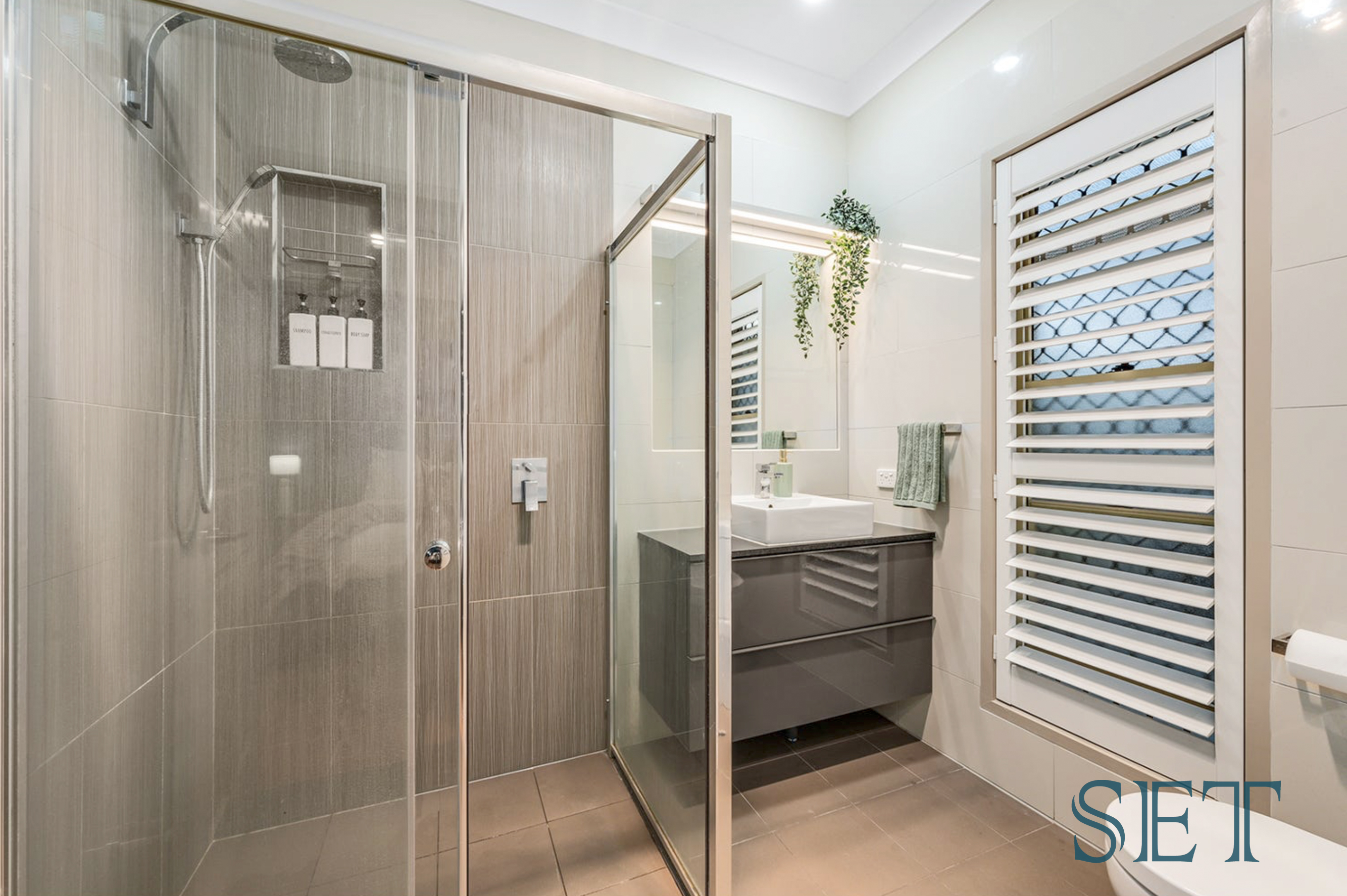 6-bedroom house at 119 Todds Road, Lawnton, QLD 4501, Moreton Bay, Queensland