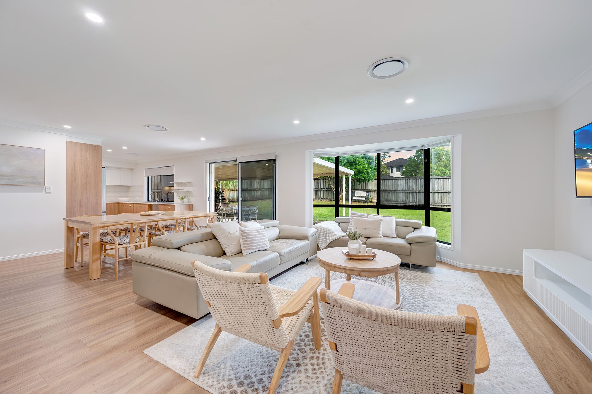 2 WATERLILY PLACE, Calamvale QLD 4116 - Image 3