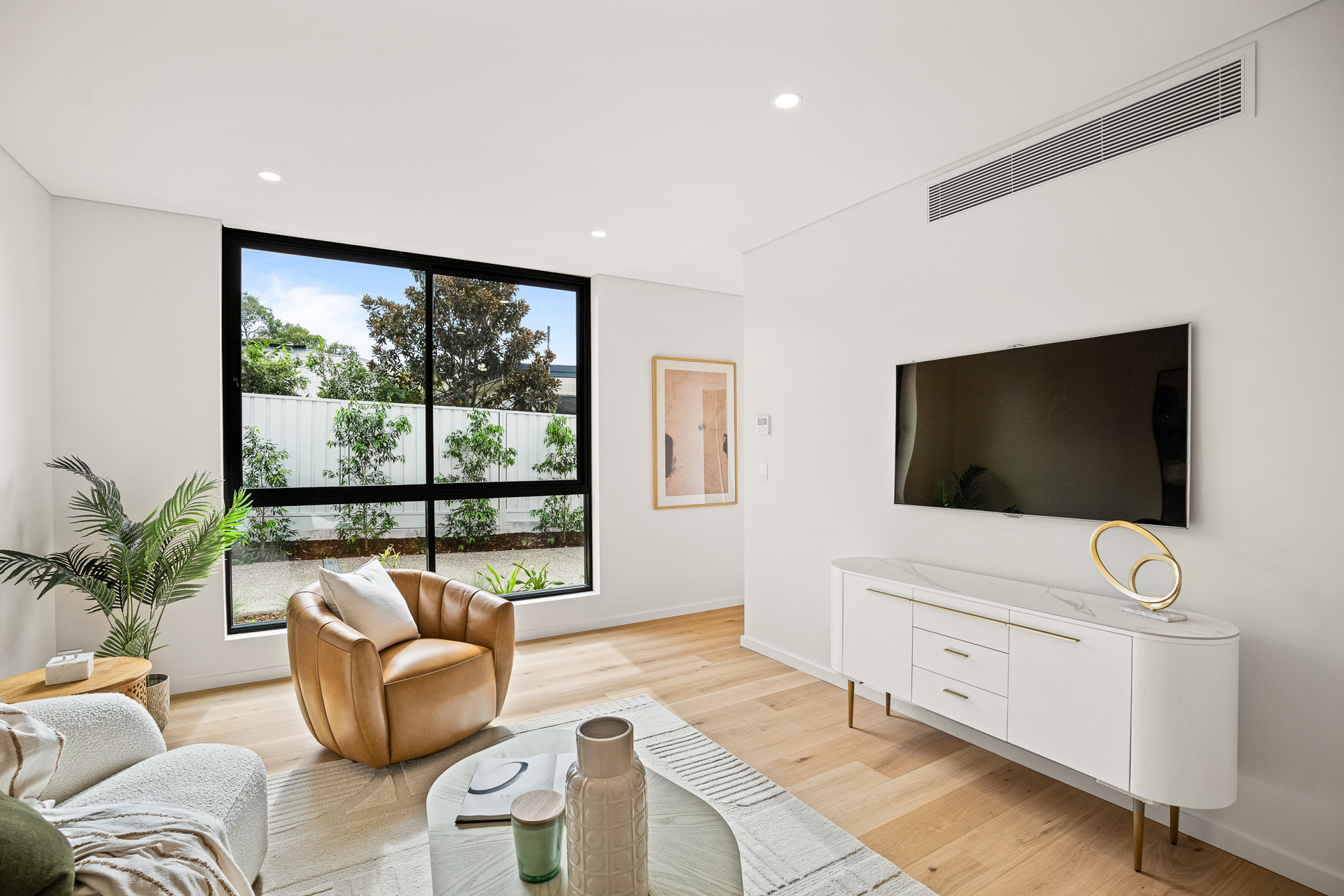 5-bedroom unit at 51 SAUNDERS BAY ROAD, Caringbah South NSW 2229, Sutherland, New South Wales