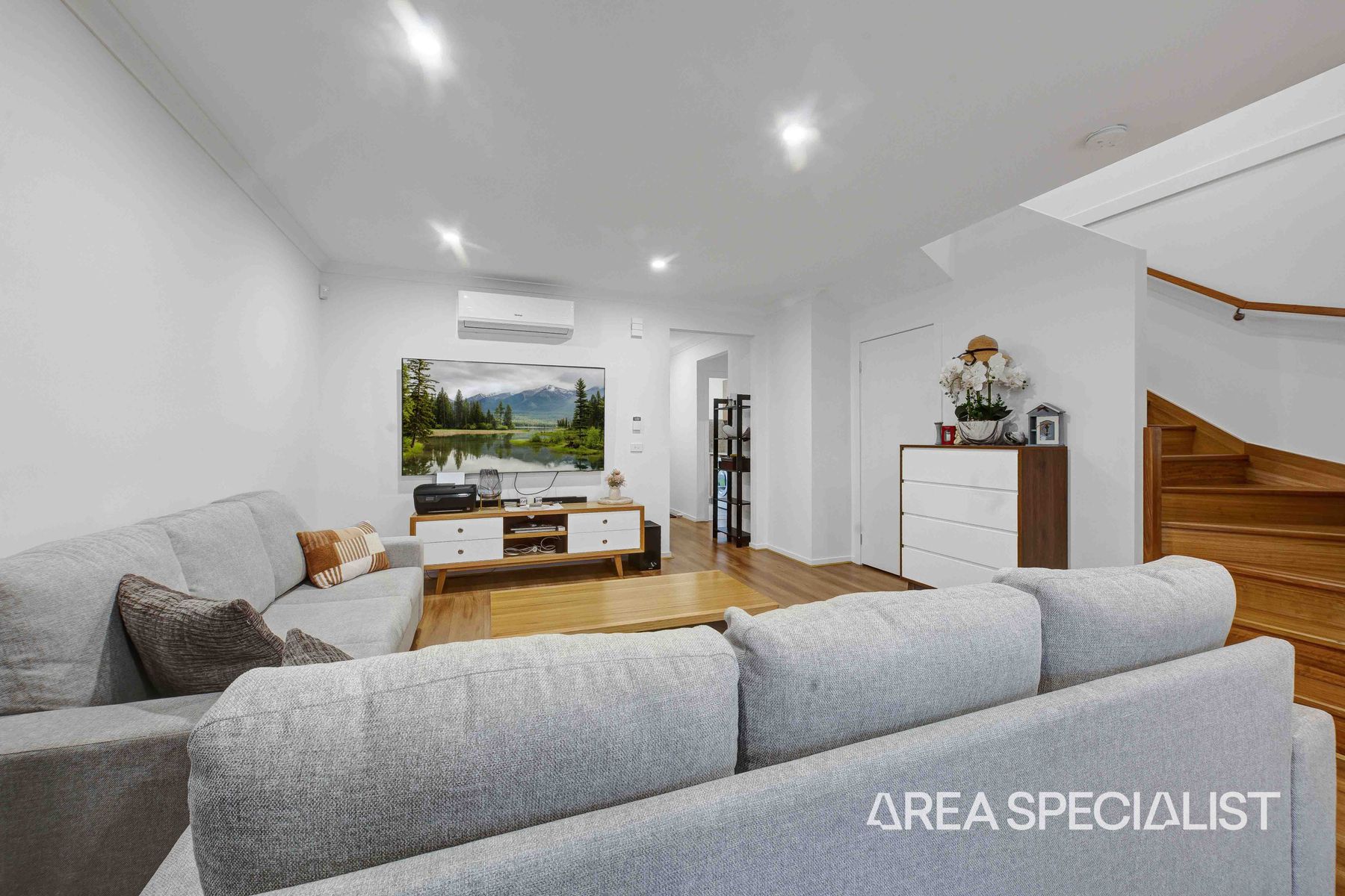 44 Conondale Avenue, Truganina, Vic, 3029 - Image 9