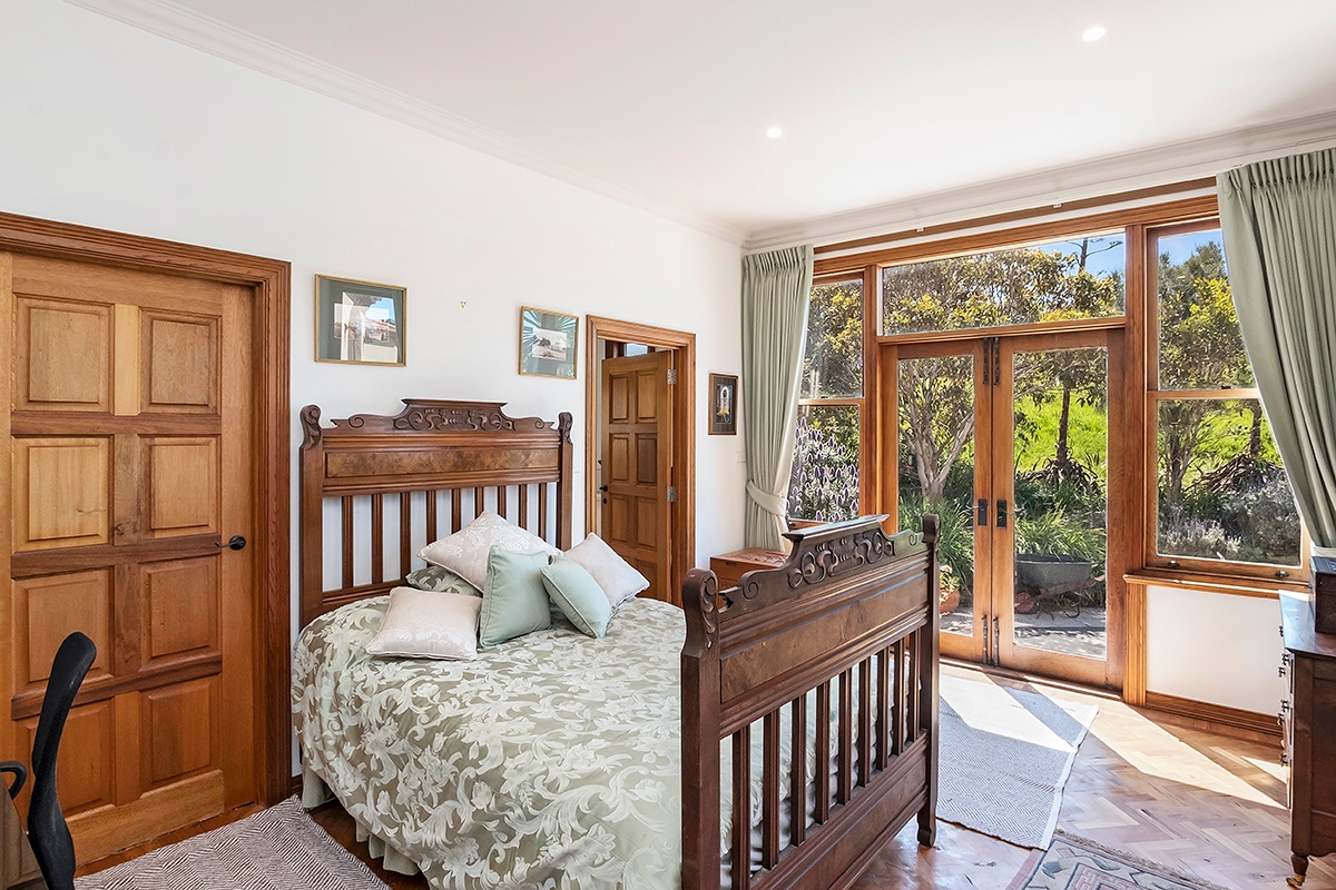 5-bedroom house at 22 Logans Beach Road, Warrnambool, VIC 3280, Warrnambool, Victoria