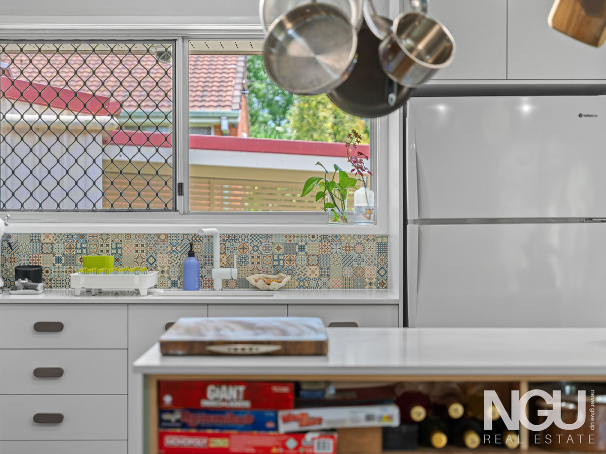 2 HIND COURT, Bundamba QLD 4304 - Image 7