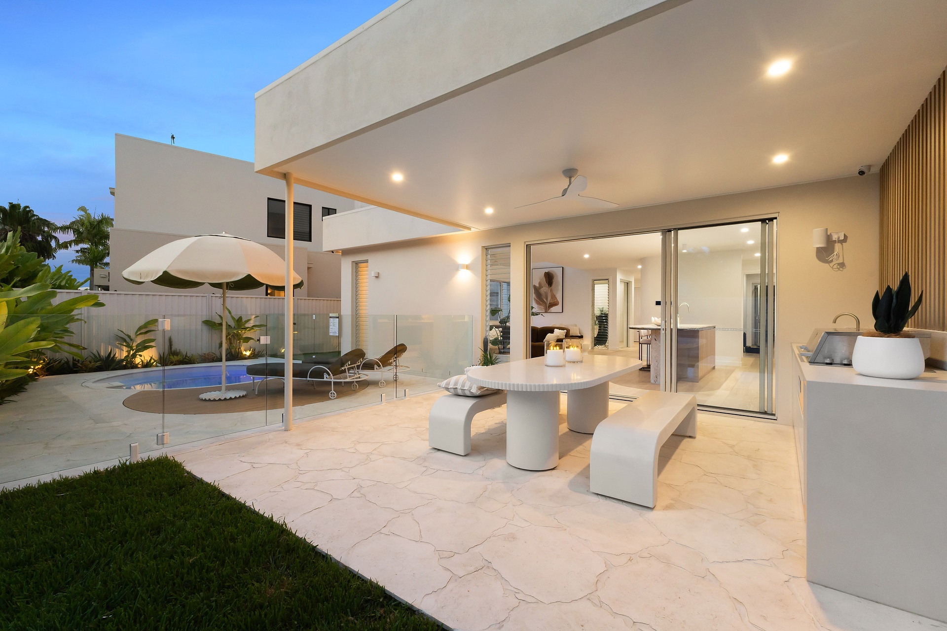 399 Rio Vista Boulevard, Mermaid Waters, Qld, 4218 - Image 10