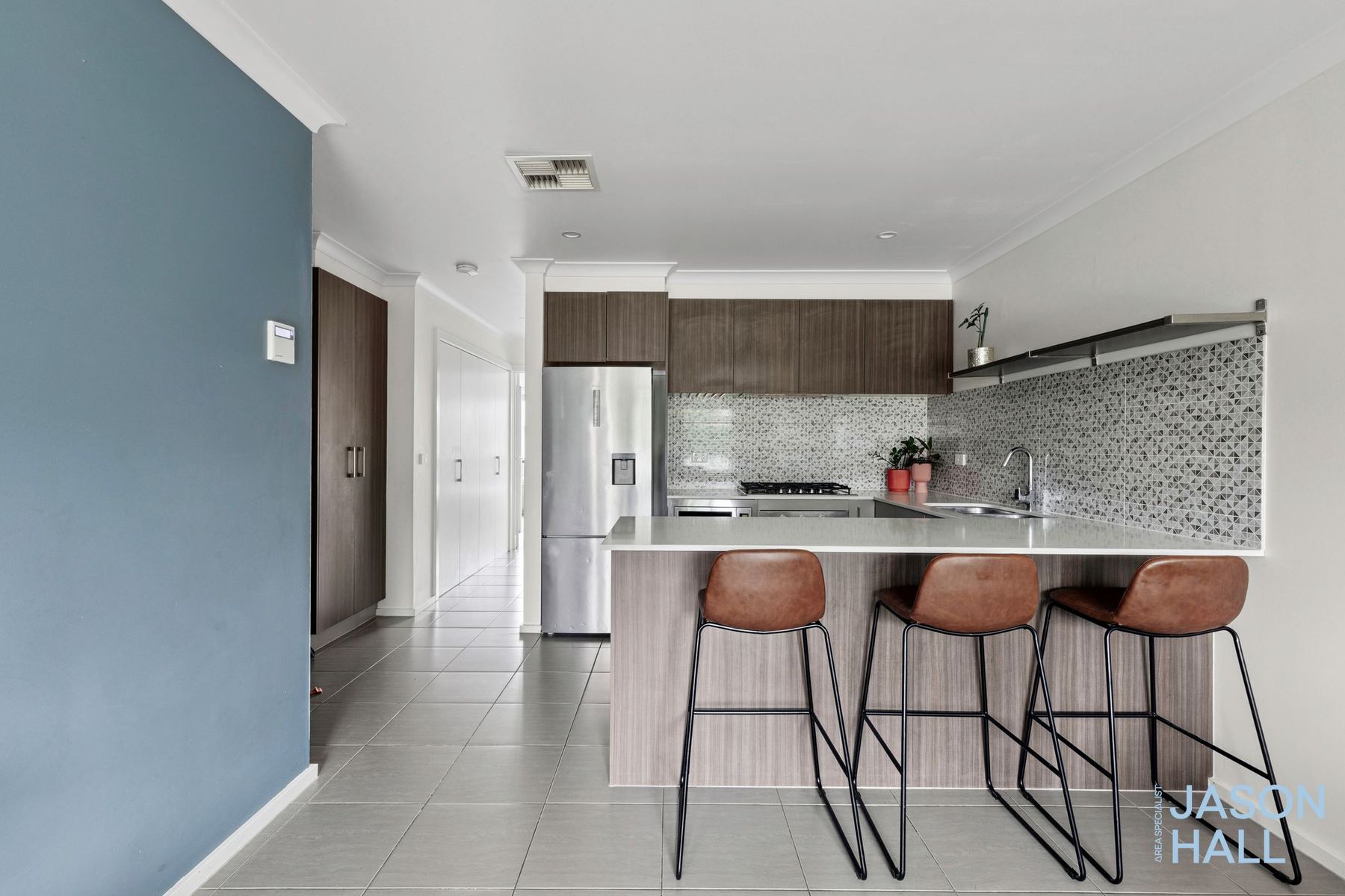 UNIT 11 MAISON 22 DULCIE HOLLAND CRESCENT, Moncrieff ACT 2914 - Image 3