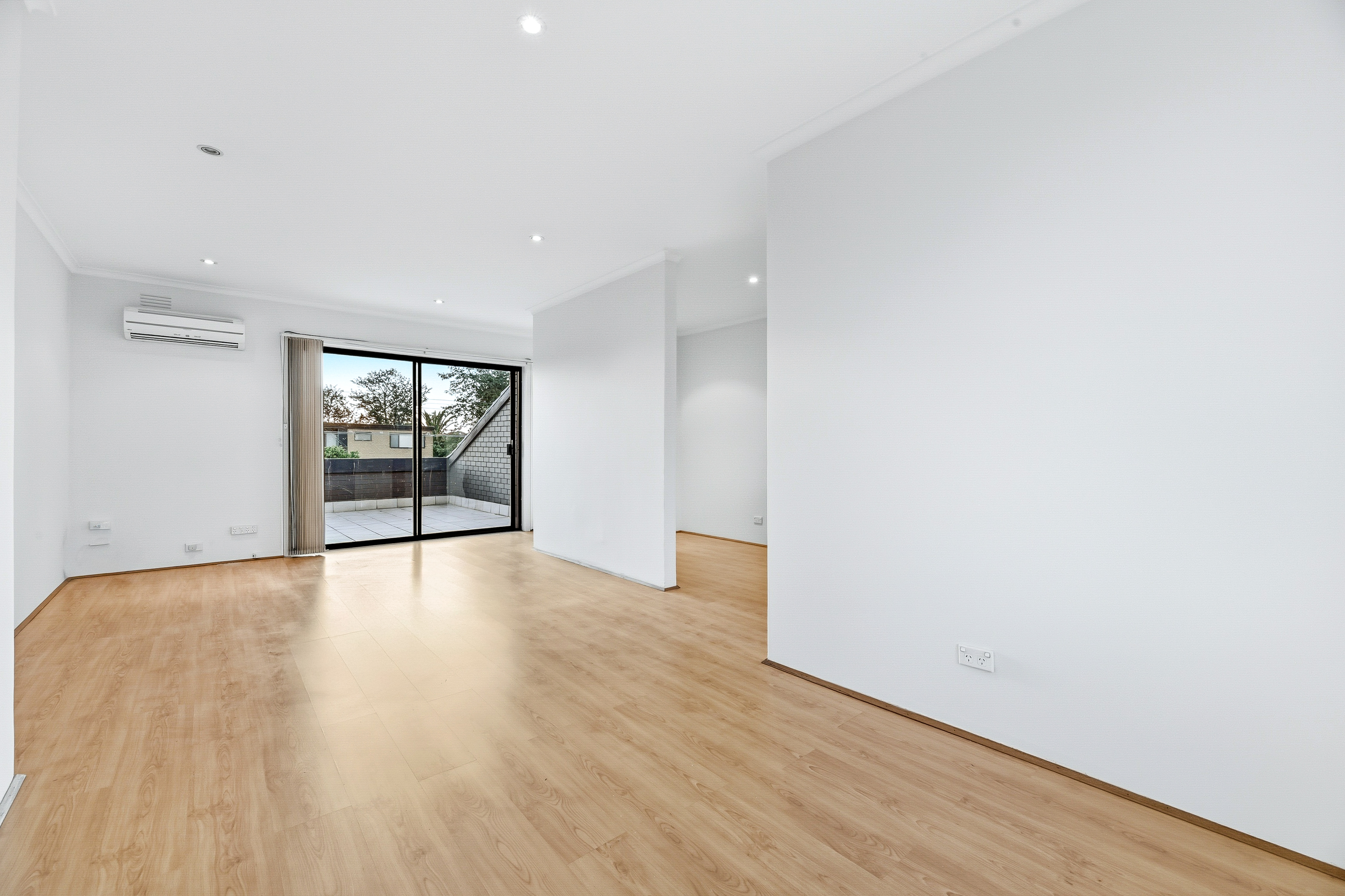 14 60-62 CLEELAND STREET, DANDENONG VIC 3175 - Image 5