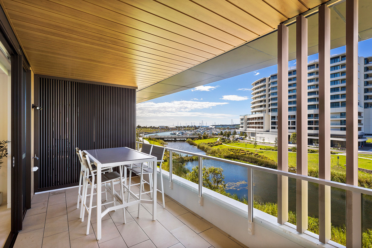 218/17 Cormorant Way, Shell Cove, Nsw, 2529 - Image 1