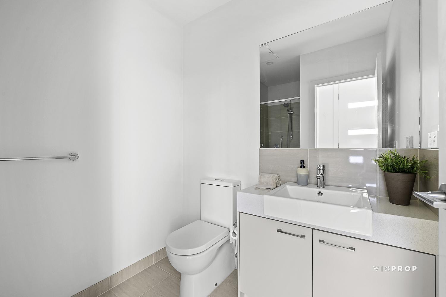 1/16 Bullen Street, Doncaster East, VIC 3109 - Image 9