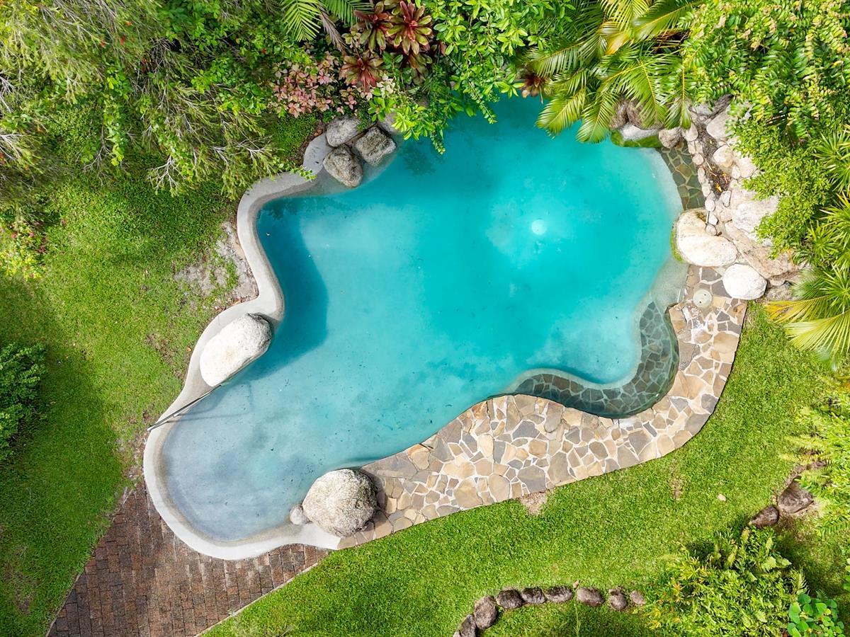 1-bedroom unit at GERALDTON GARDENS 19 1-3 BERGIN ROAD, INNISFAIL ESTATE QLD 4860, Cassowary Coast, Queensland