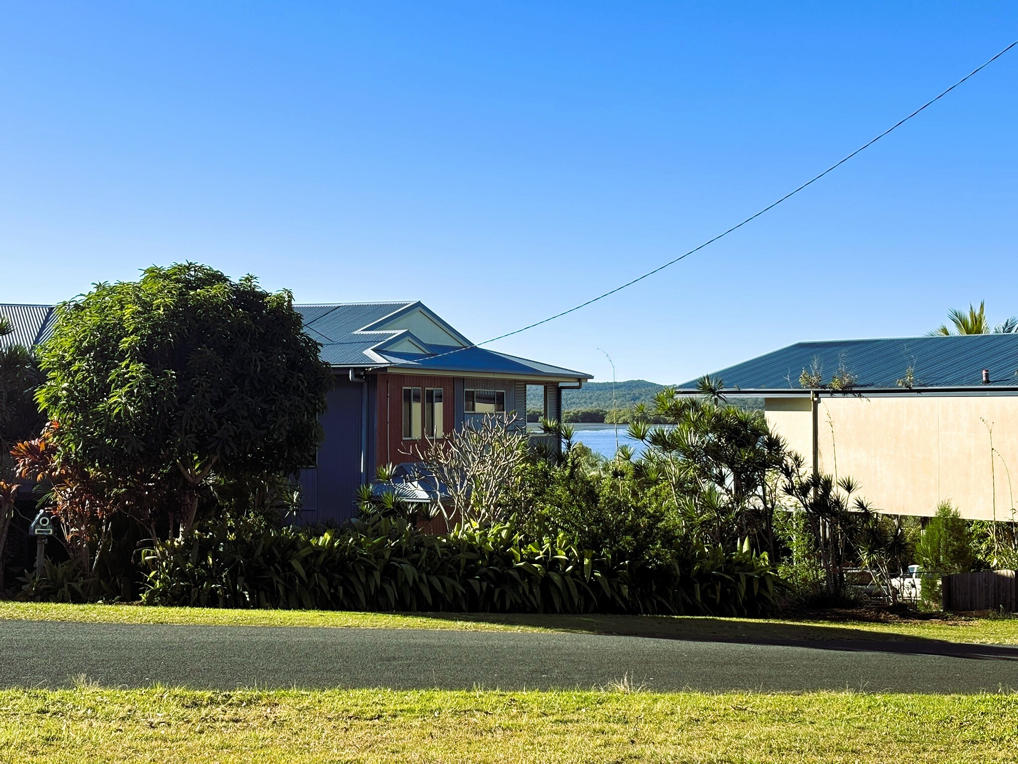 40 Bay Dr, Russell Island, Qld, 4184 - Image 2