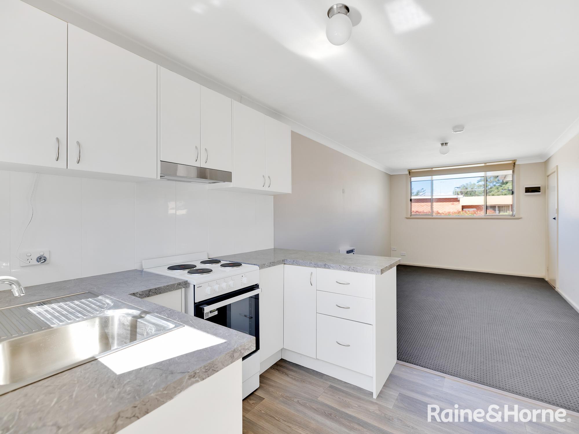3 180 KEPPEL STREET, BATHURST NSW 2795 - Image 3