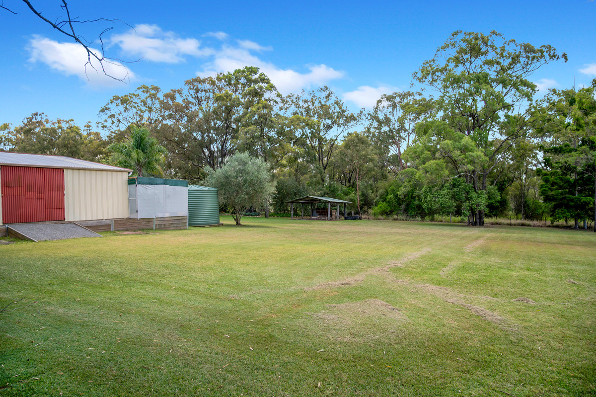 5-bedroom house at 62 Glen Road, Warwick, QLD 4370, Southern Downs, Queensland