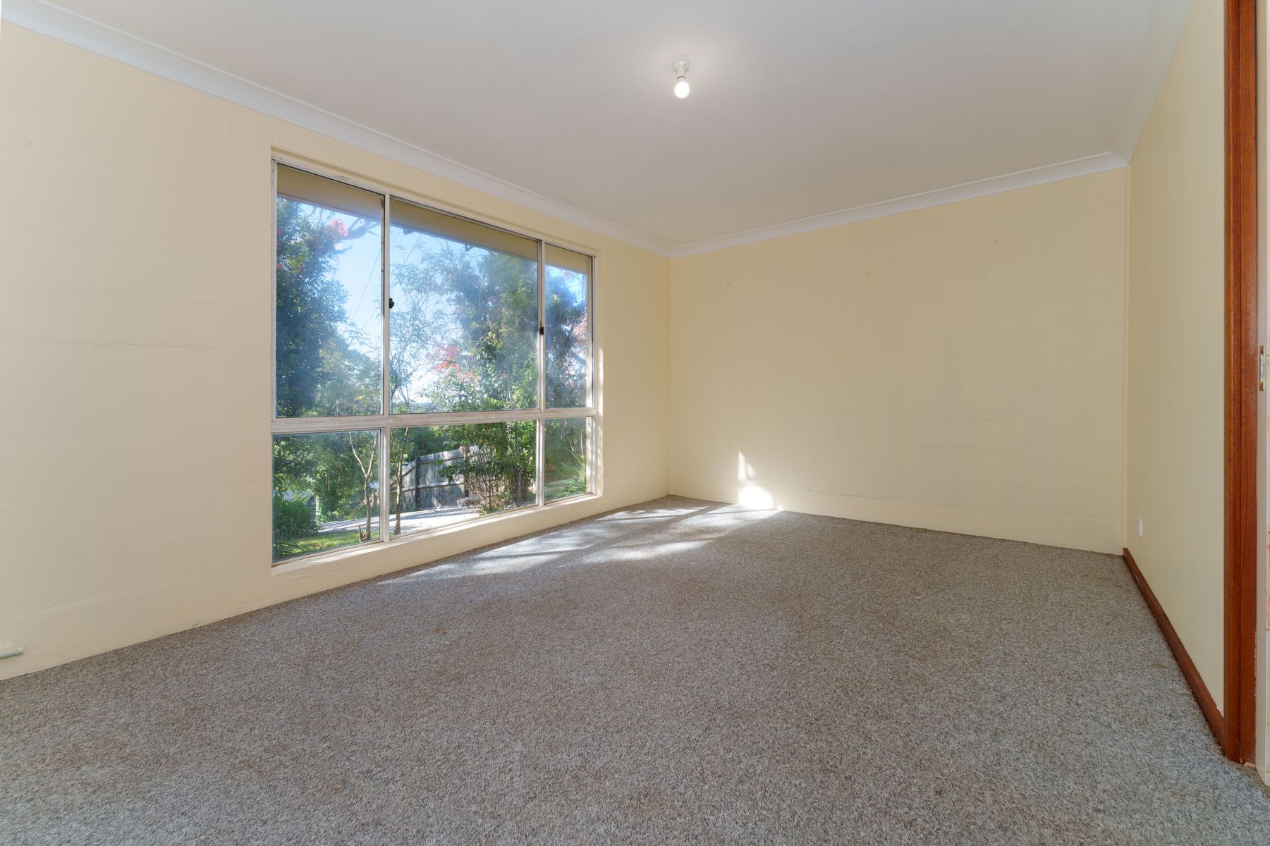 37 WESTBOURNE AVENUE, Wentworth Falls NSW 2782 - Image 6