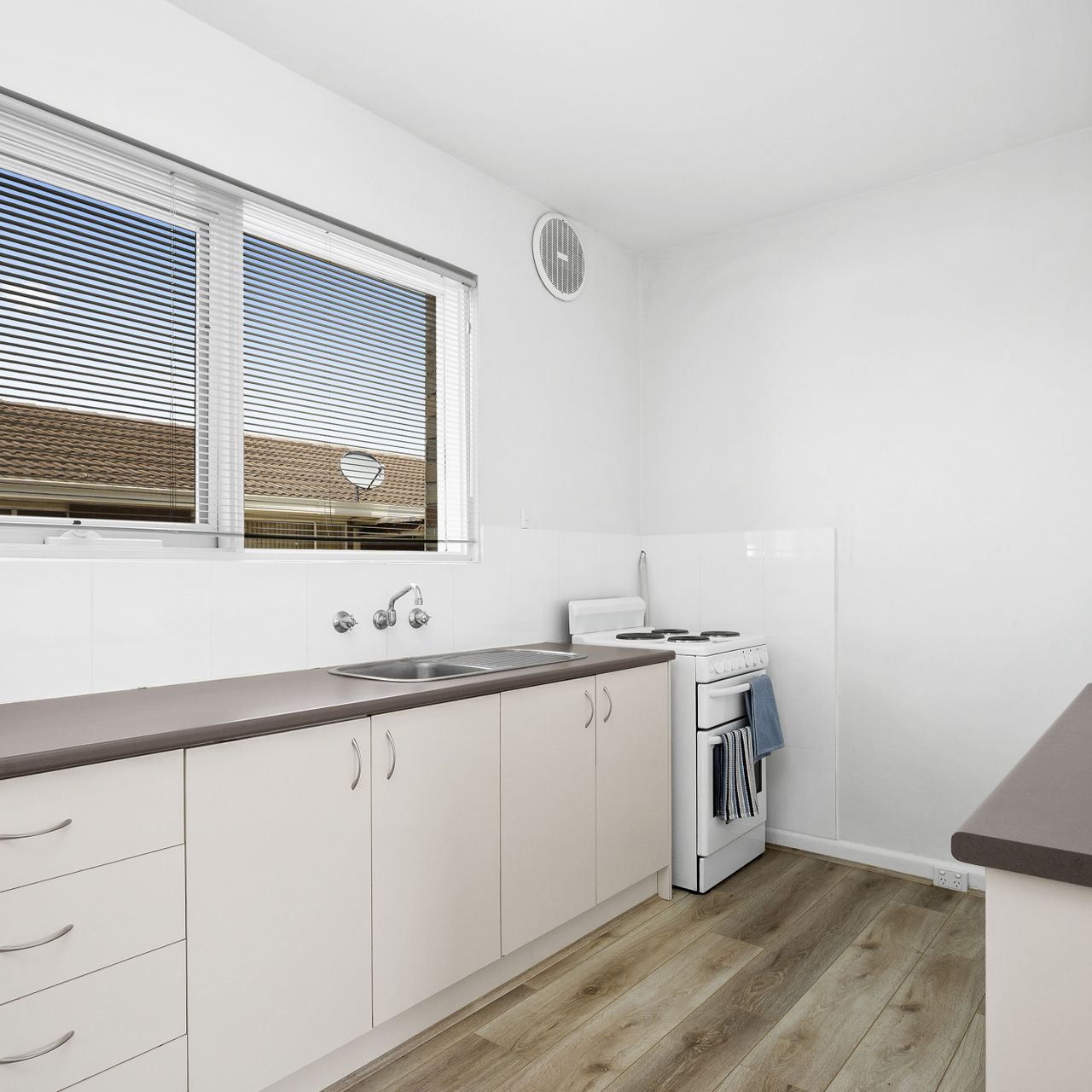 1 337 HIGH STREET, BELMONT VIC 3216 - Image 8