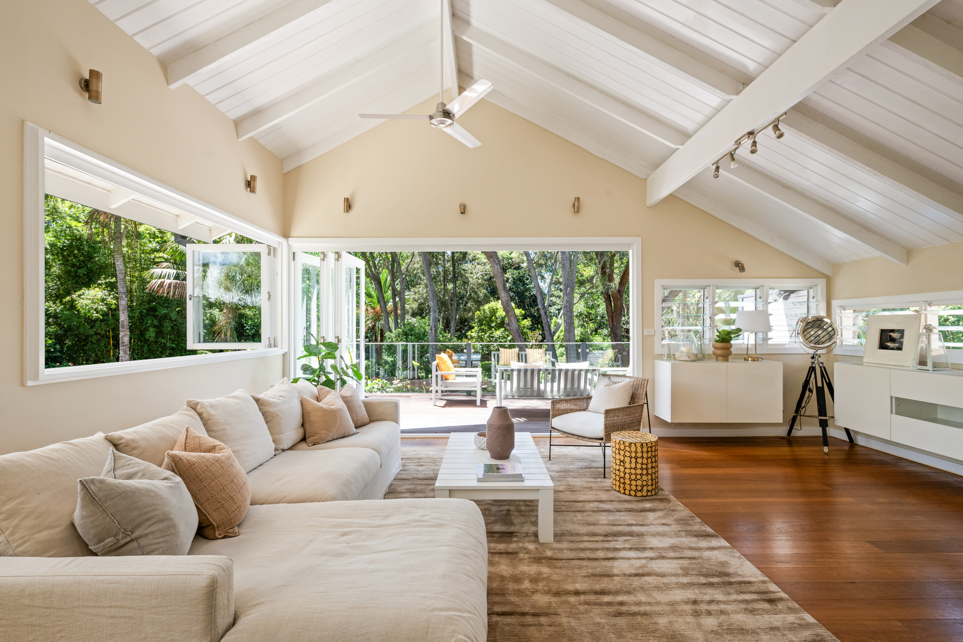 31 Elaine Avenue, Avalon Beach, NSW 2107 - Image 1