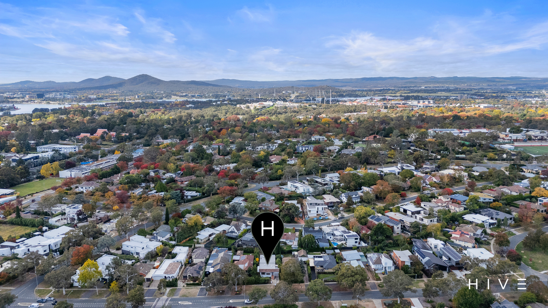 18 Hopetoun Circuit, Deakin, ACT 2600 - Image 4
