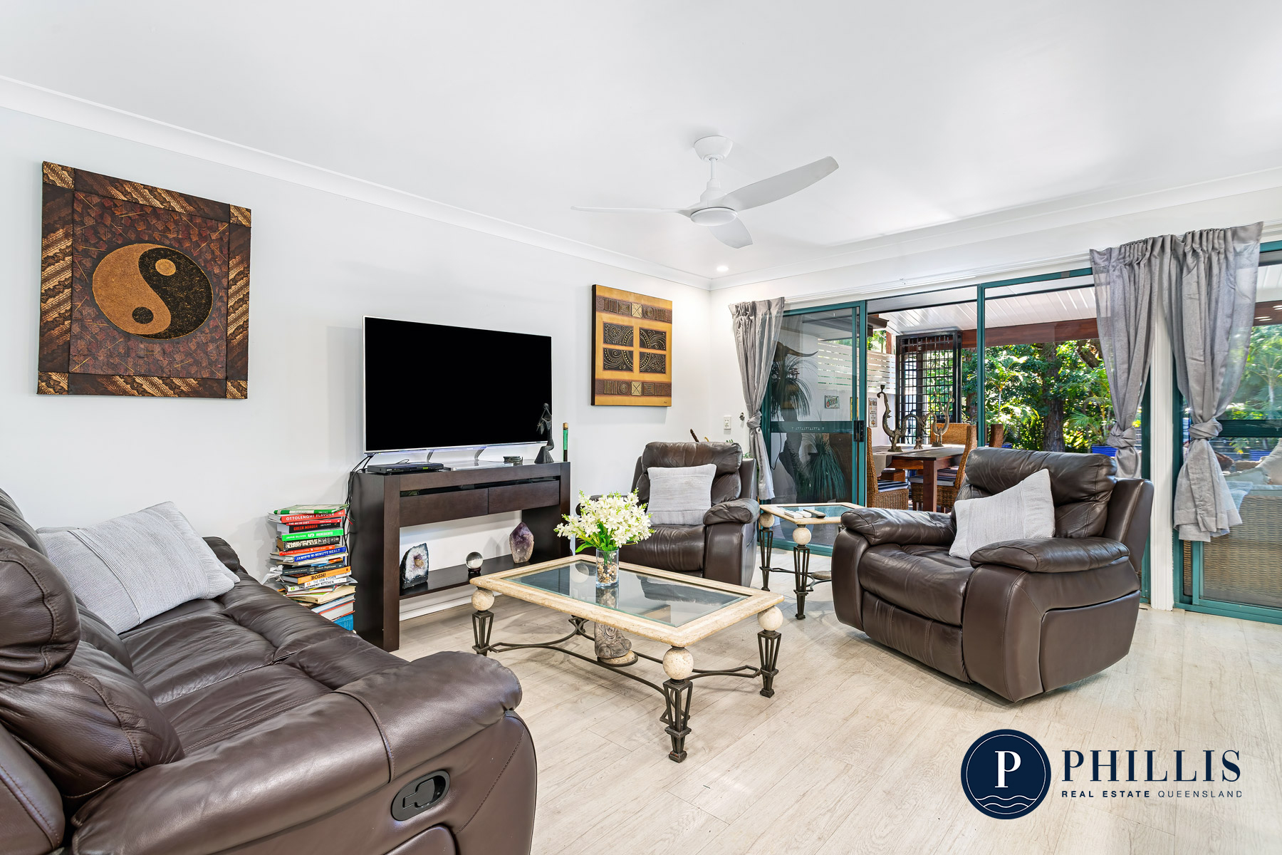 2/19 Santa Barbara Road, Hope Island, QLD 4212 - Image 8