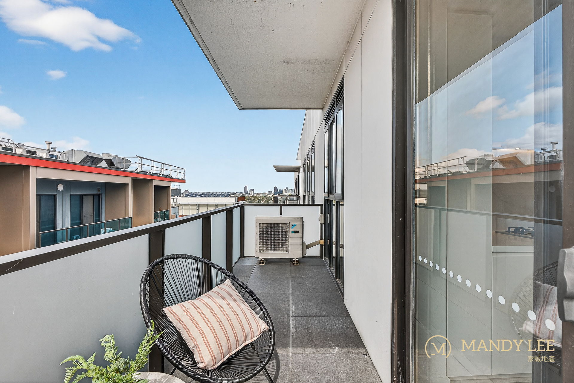 1012 5 ELGAR COURT, DONCASTER VIC 3108 - Image 9