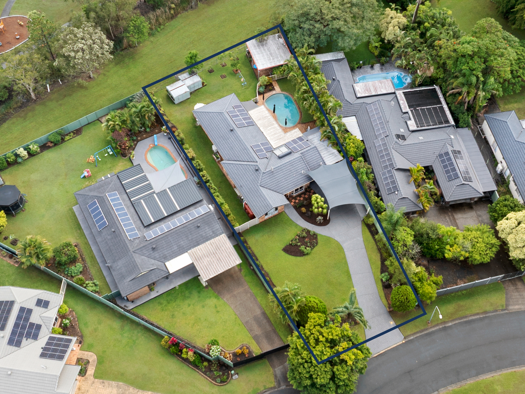 17 NEVADA PLACE, Oxenford QLD 4210 - Image 1