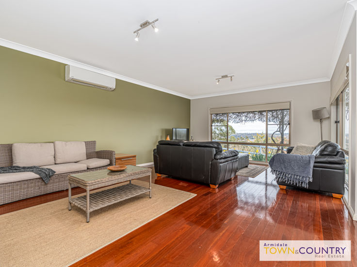 4-bedroom house at 4 AMBER CLOSE, Armidale NSW 2350, Armidale, New South Wales