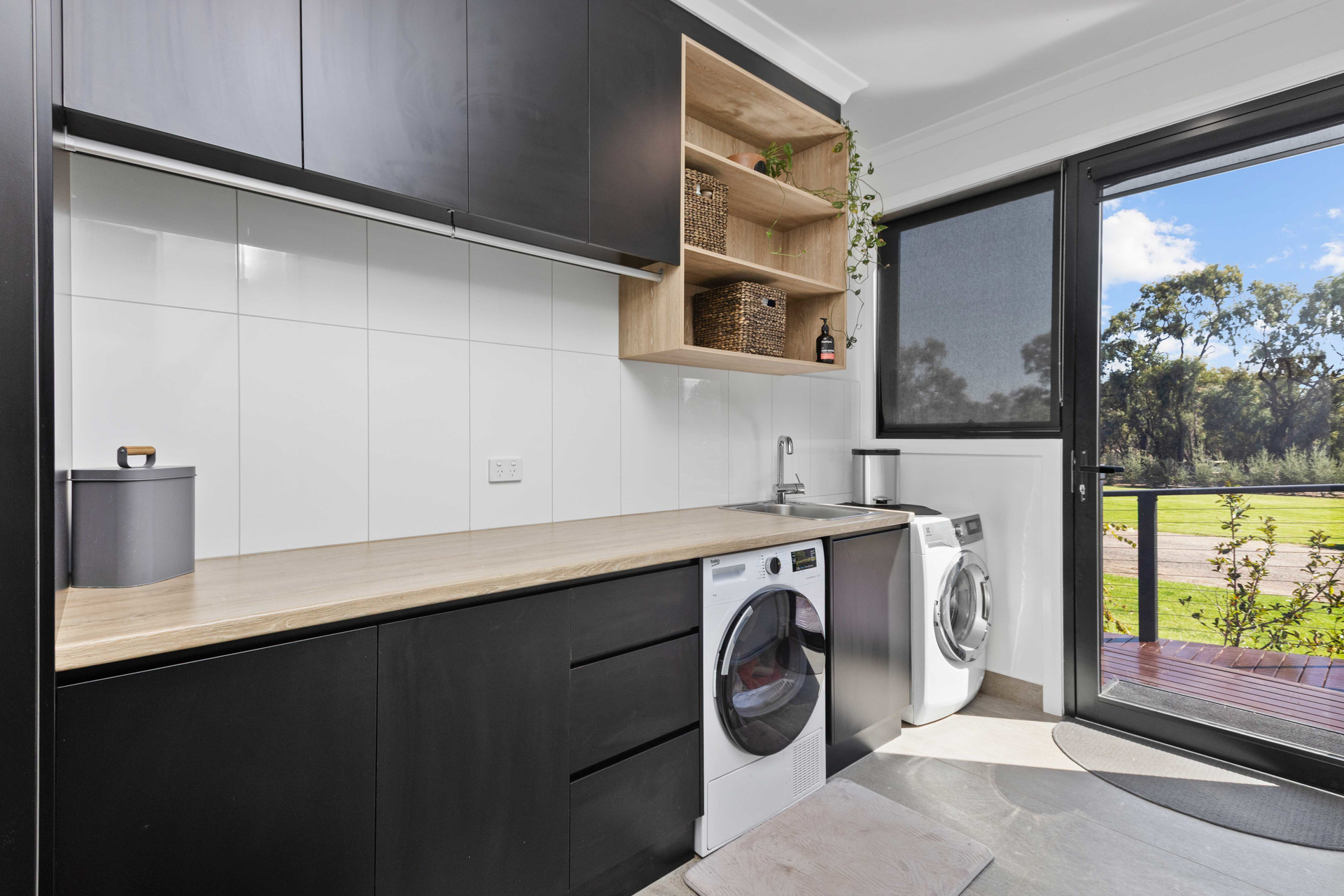 5-bedroom house at 139a Log Bridge Road, Wentworth, Nsw, 2648, Wentworth, New South Wales