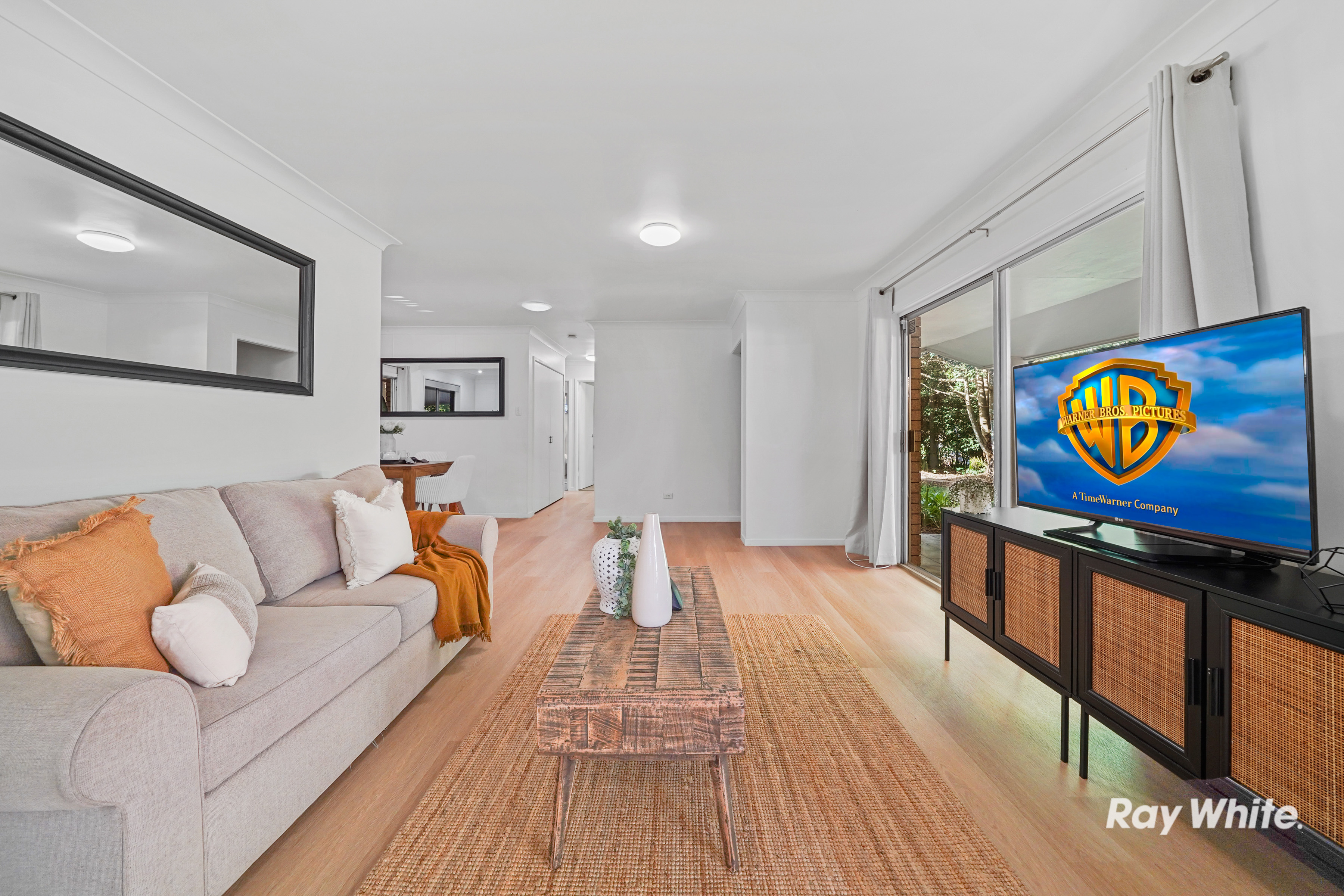 27 Veronica Avenue, Daisy Hill, QLD 4127 - Image 2