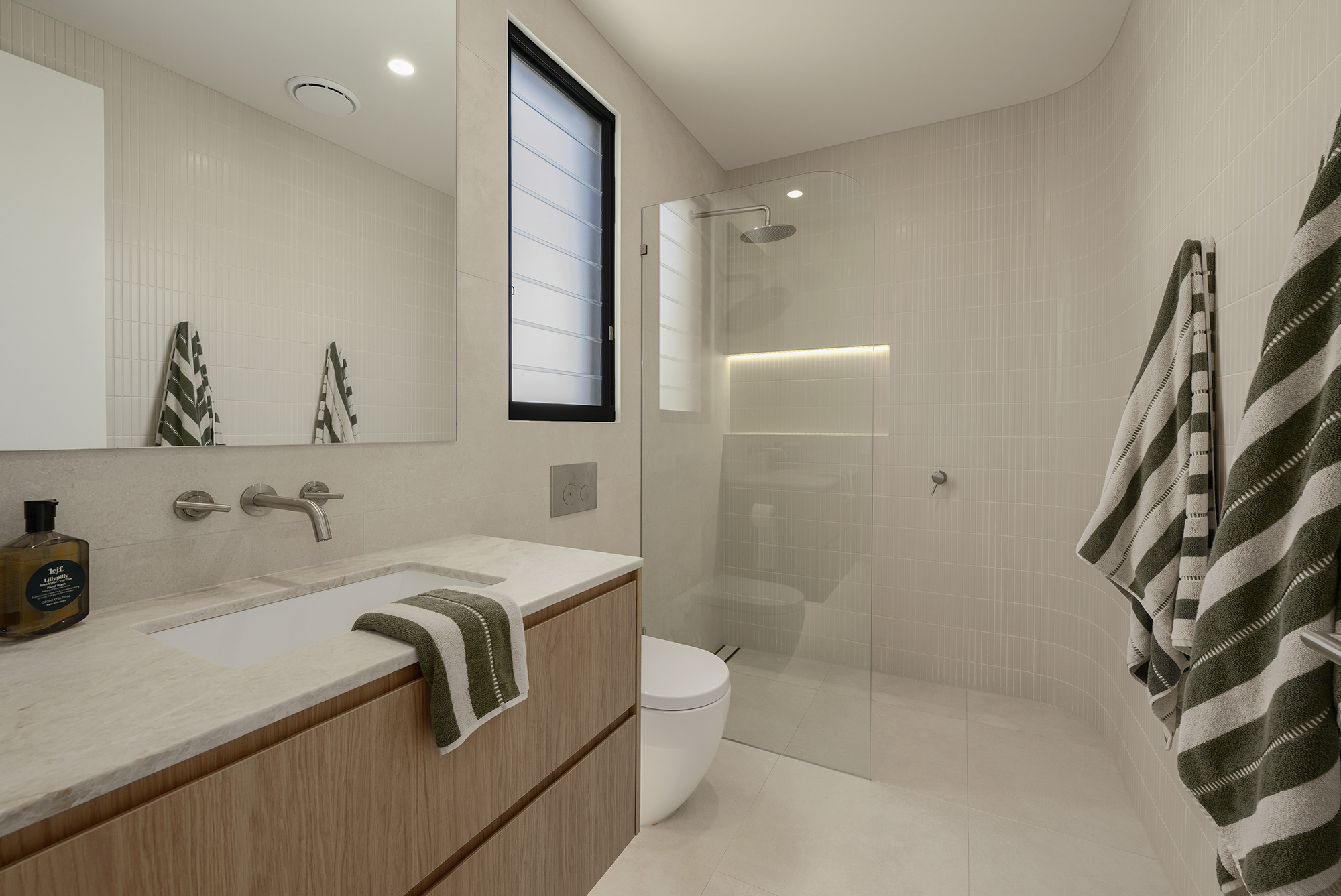 5-bedroom house at 47 Vatakoula Parade, Mermaid Waters, Qld, 4218, Gold Coast, Queensland