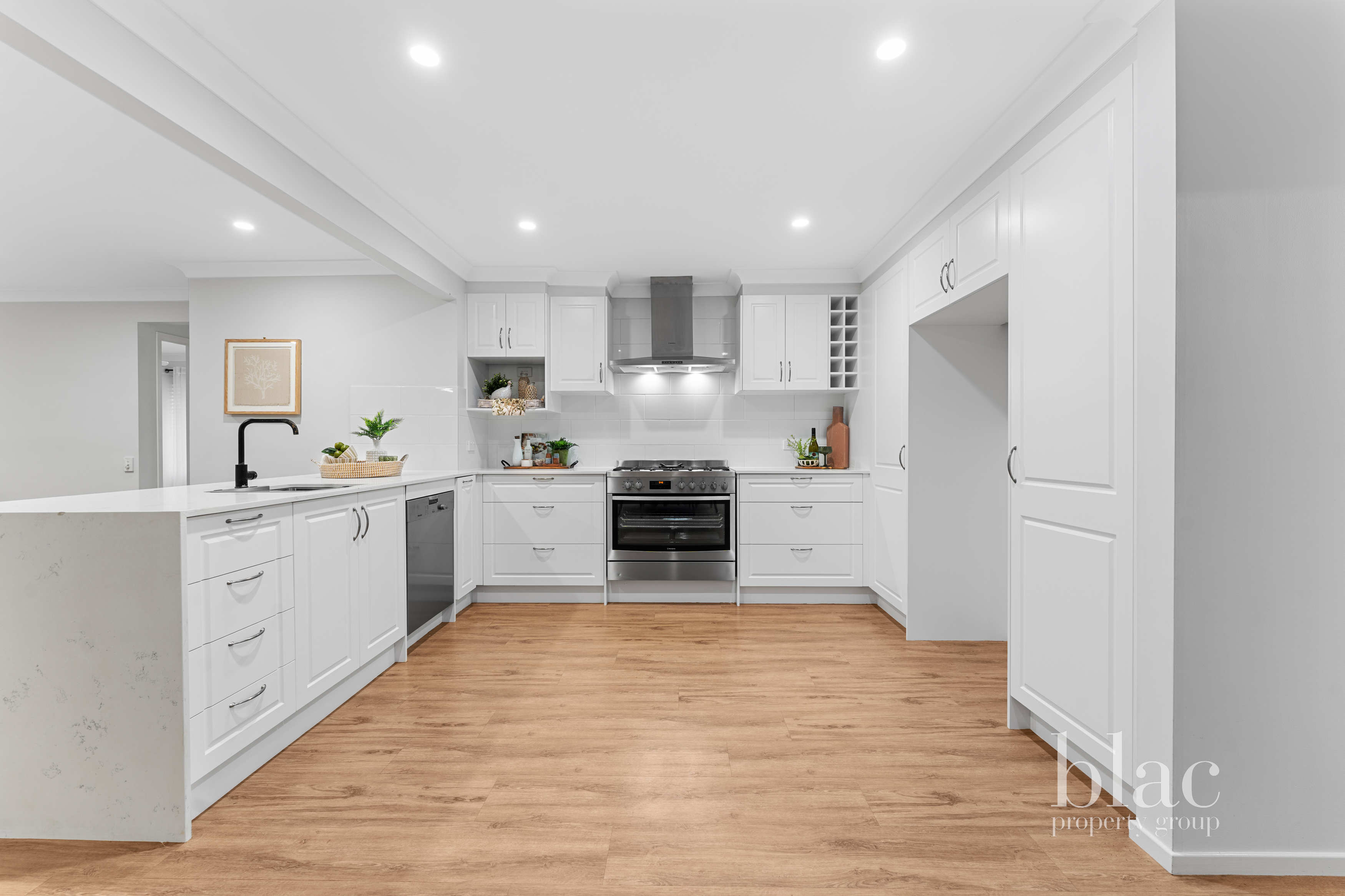 6 Eager Court, Petrie, QLD 4502 - Image 8