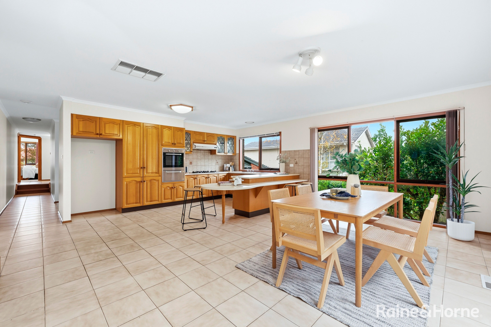 62 NEWLANDS CRESCENT, Doncaster East VIC 3109 - Image 5
