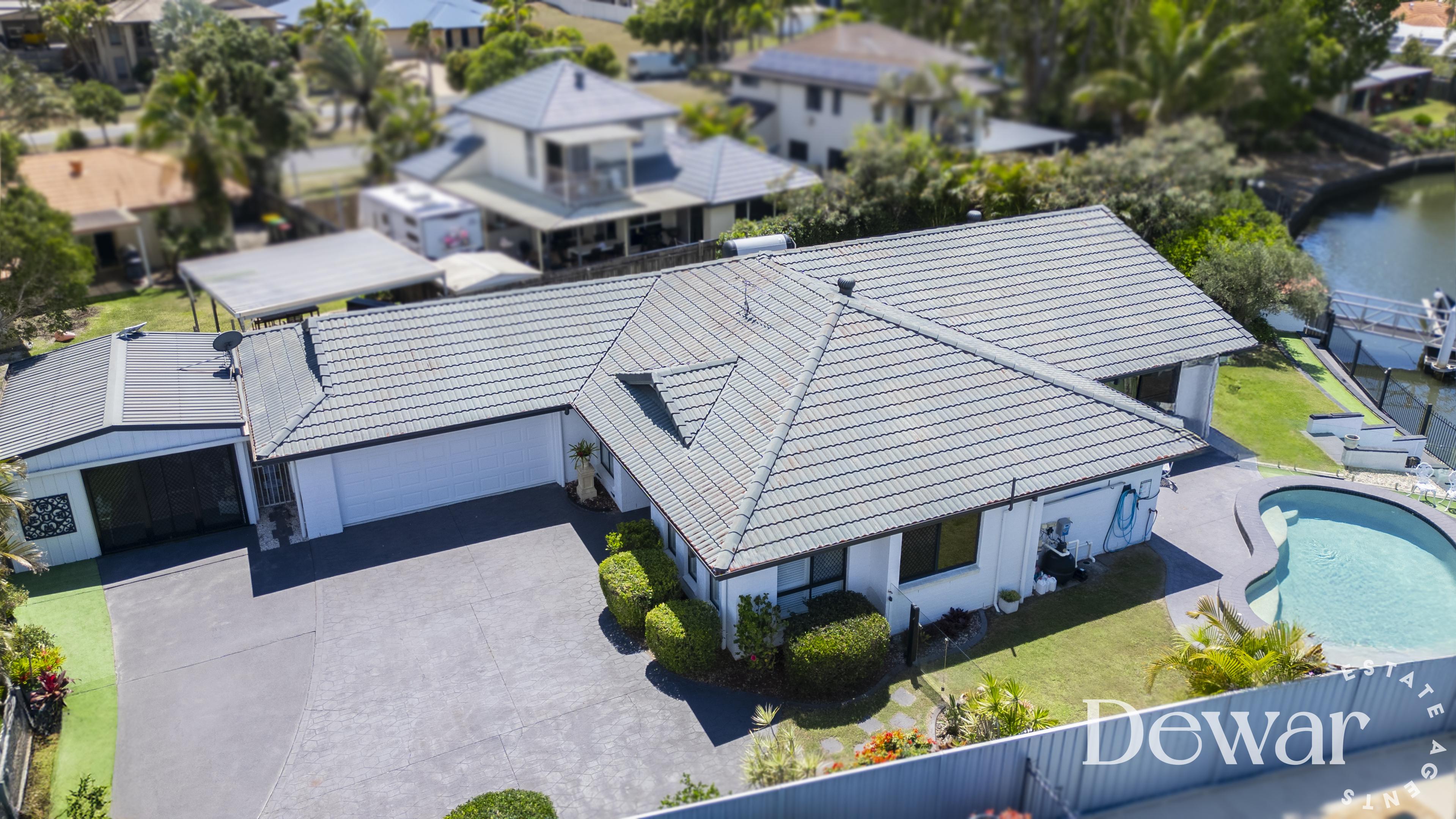 15 BOWSPRIT CRESCENT, Banksia Beach QLD 4507 - Image 1