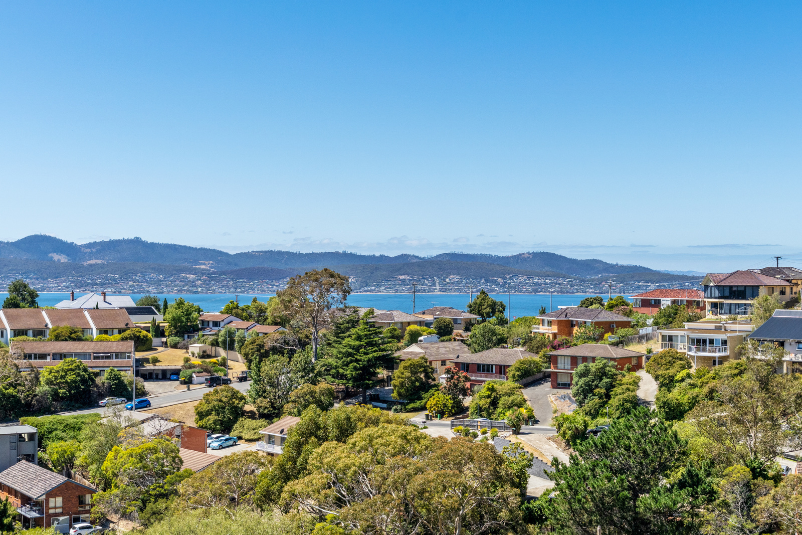 3-bedroom unit at 1/14 Edith Avenue, Sandy Bay, TAS 7005, Hobart, Tasmania