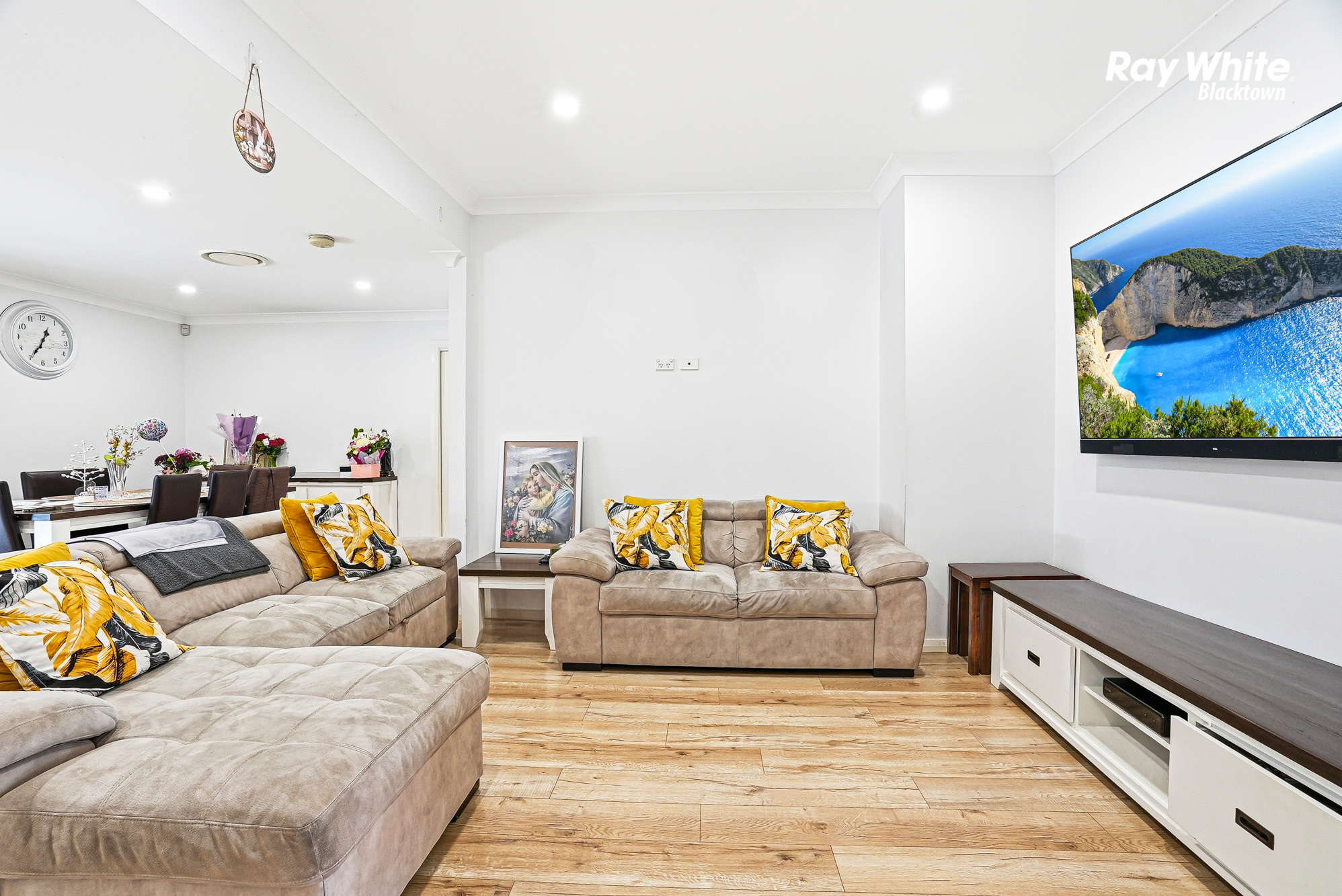 9 Western Crescent, Blacktown, NSW 2148 - Image 2