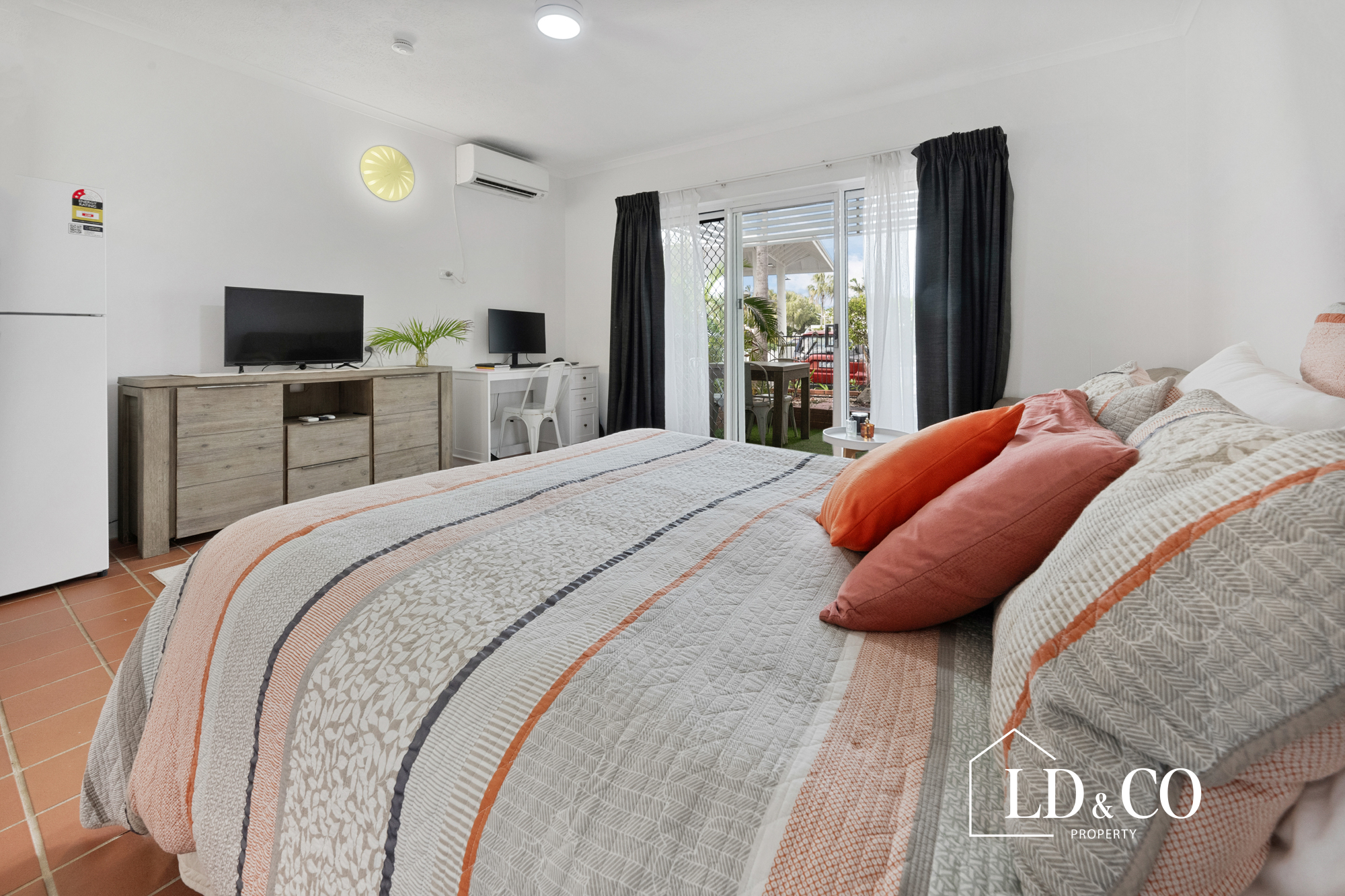 6 6 BEACH ROAD, DOLPHIN HEADS QLD 4740 - Image 4