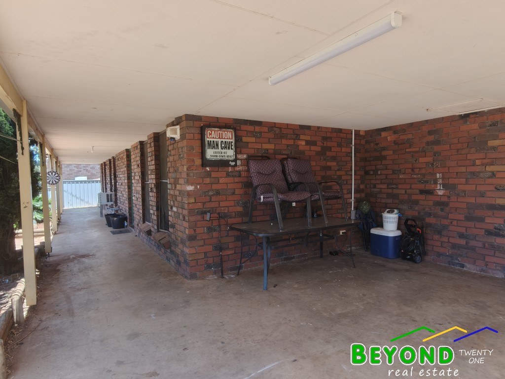 33 FEDERATION STREET, Gilgandra NSW 2827 - Image 10