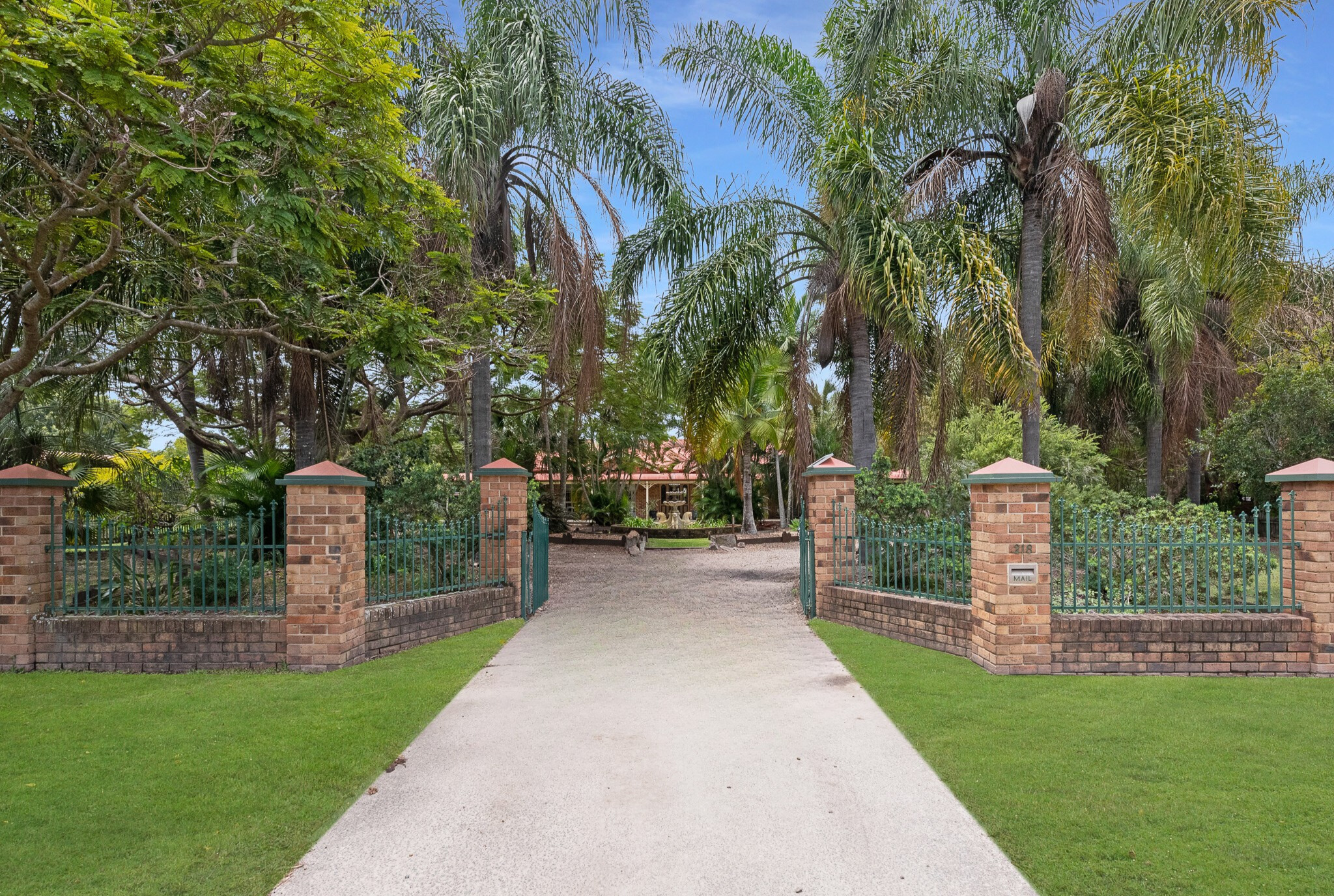 218 DENMANS CAMP ROAD, Wondunna QLD 4655 - Image 2